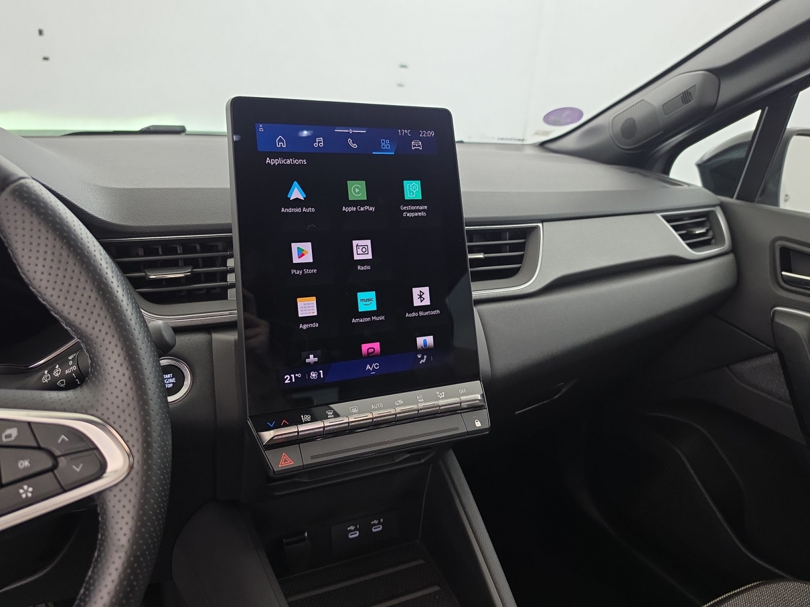 Vente en ligne Renault Symbioz  E-Tech full hybrid 145 au prix de 24 790 €