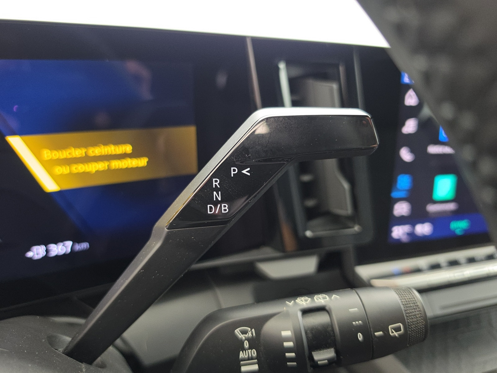 Vente en ligne Renault Megane E-Tech  130 ch autonomie confort GSR2 au prix de 23 390 €