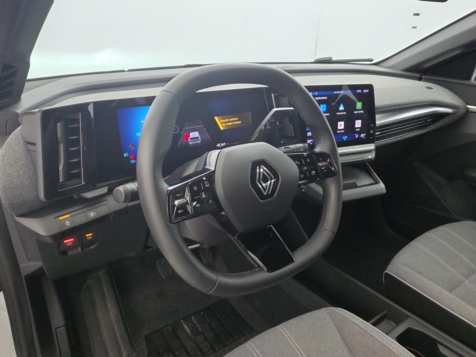 Vente en ligne Renault Megane E-Tech  130 ch autonomie confort GSR2 au prix de 23 390 €