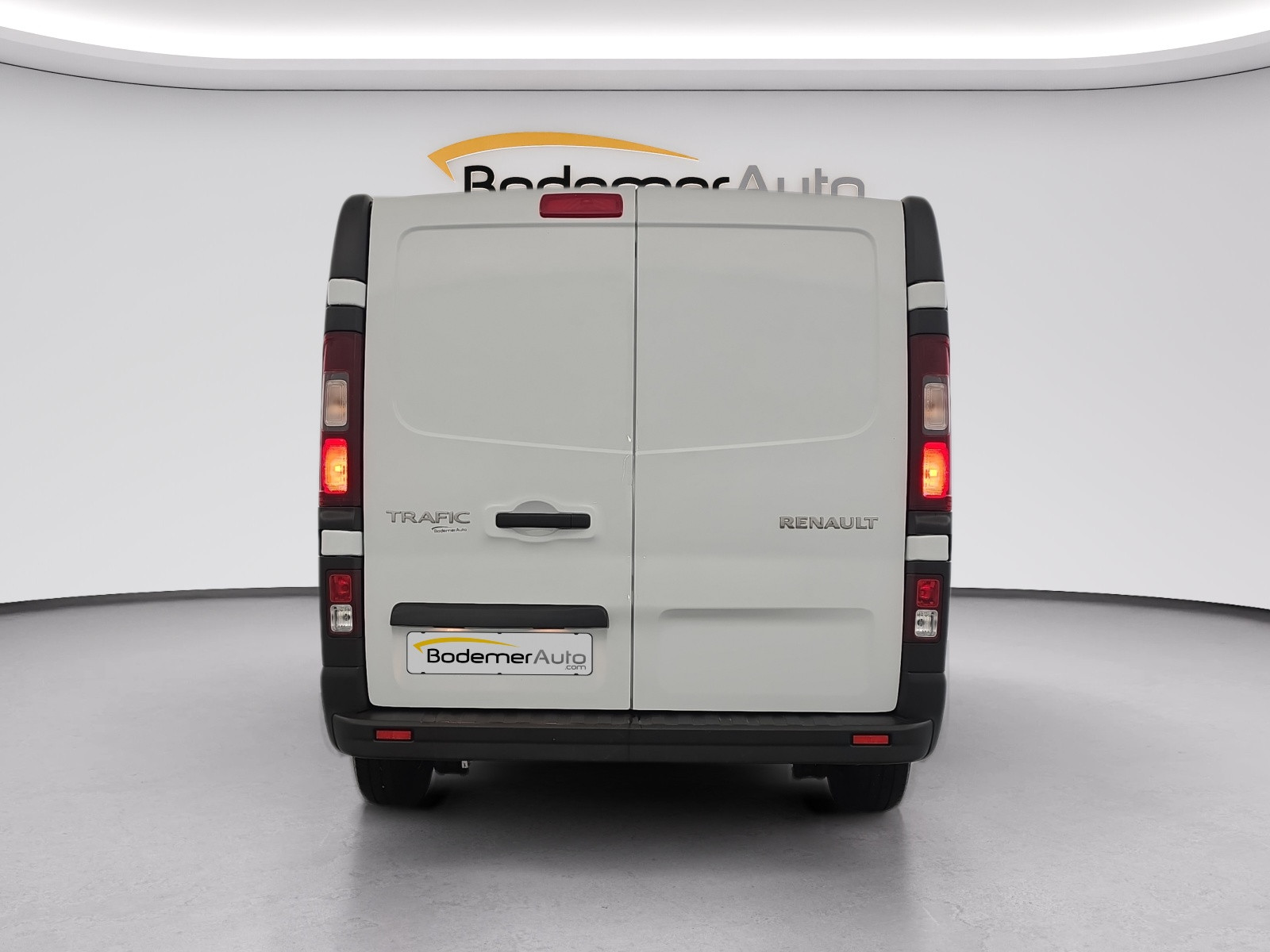 Vente en ligne Renault Trafic 3 Fourgon TRAFIC FGN L1H1 3000 KG BLUE DCI 130 au prix de 22 490 €