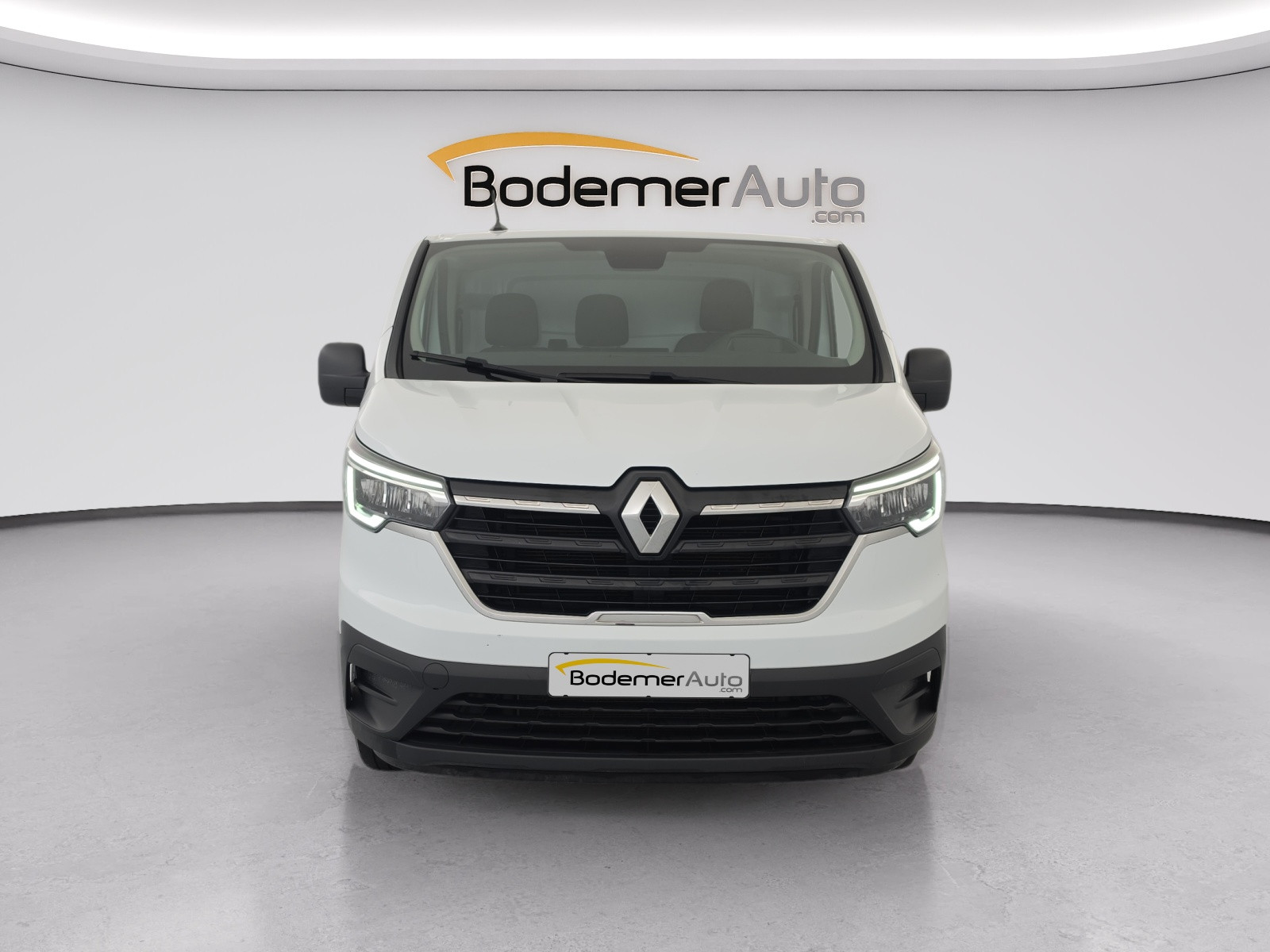 Vente en ligne Renault Trafic 3 Fourgon TRAFIC FGN L1H1 3000 KG BLUE DCI 130 au prix de 22 490 €