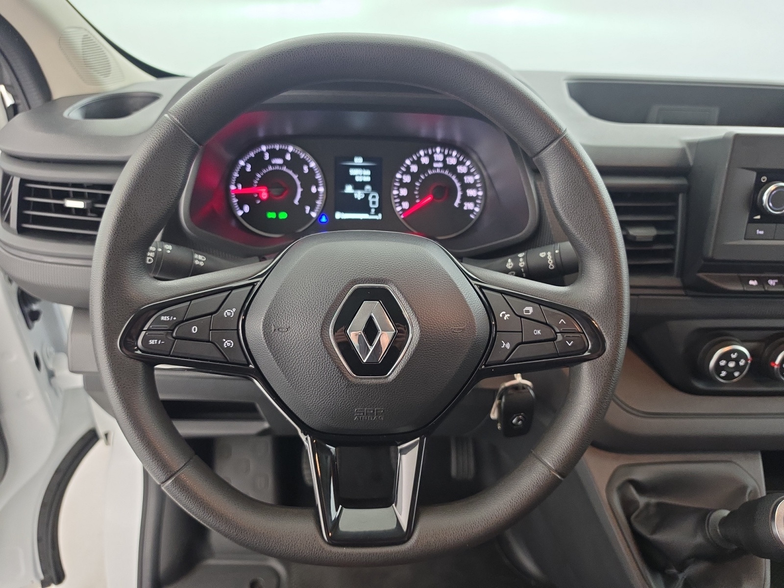 Vente en ligne Renault Trafic 3 Fourgon TRAFIC FGN L1H1 3000 KG BLUE DCI 130 au prix de 22 490 €