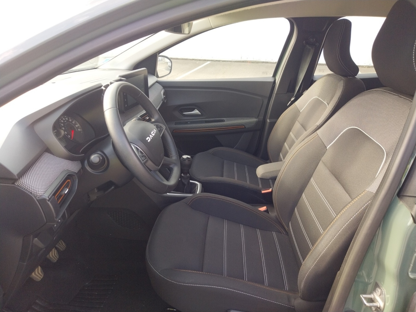 Vente en ligne Dacia Sandero  ECO-G 100 au prix de 14 990 €