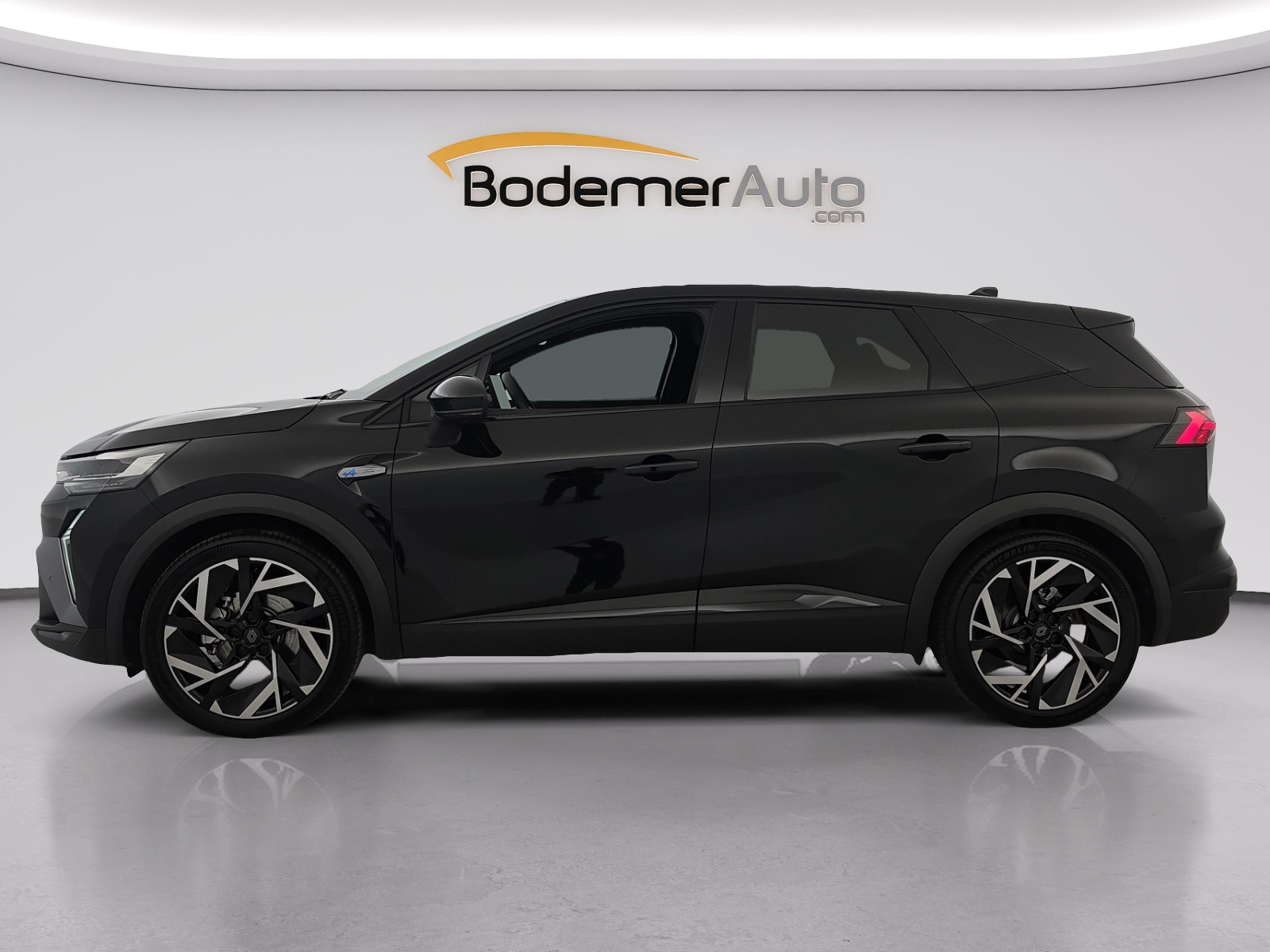 Vente en ligne Renault Symbioz  E-Tech full hybrid 145 au prix de 27 990 €