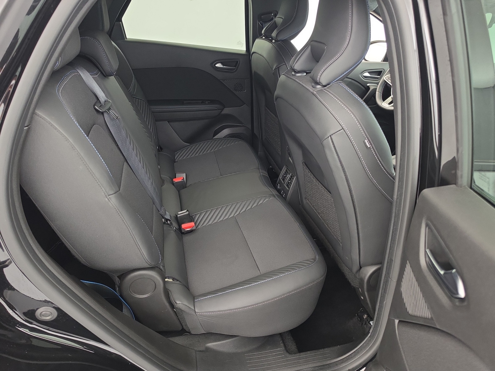 Vente en ligne Renault Symbioz  E-Tech full hybrid 145 au prix de 27 990 €