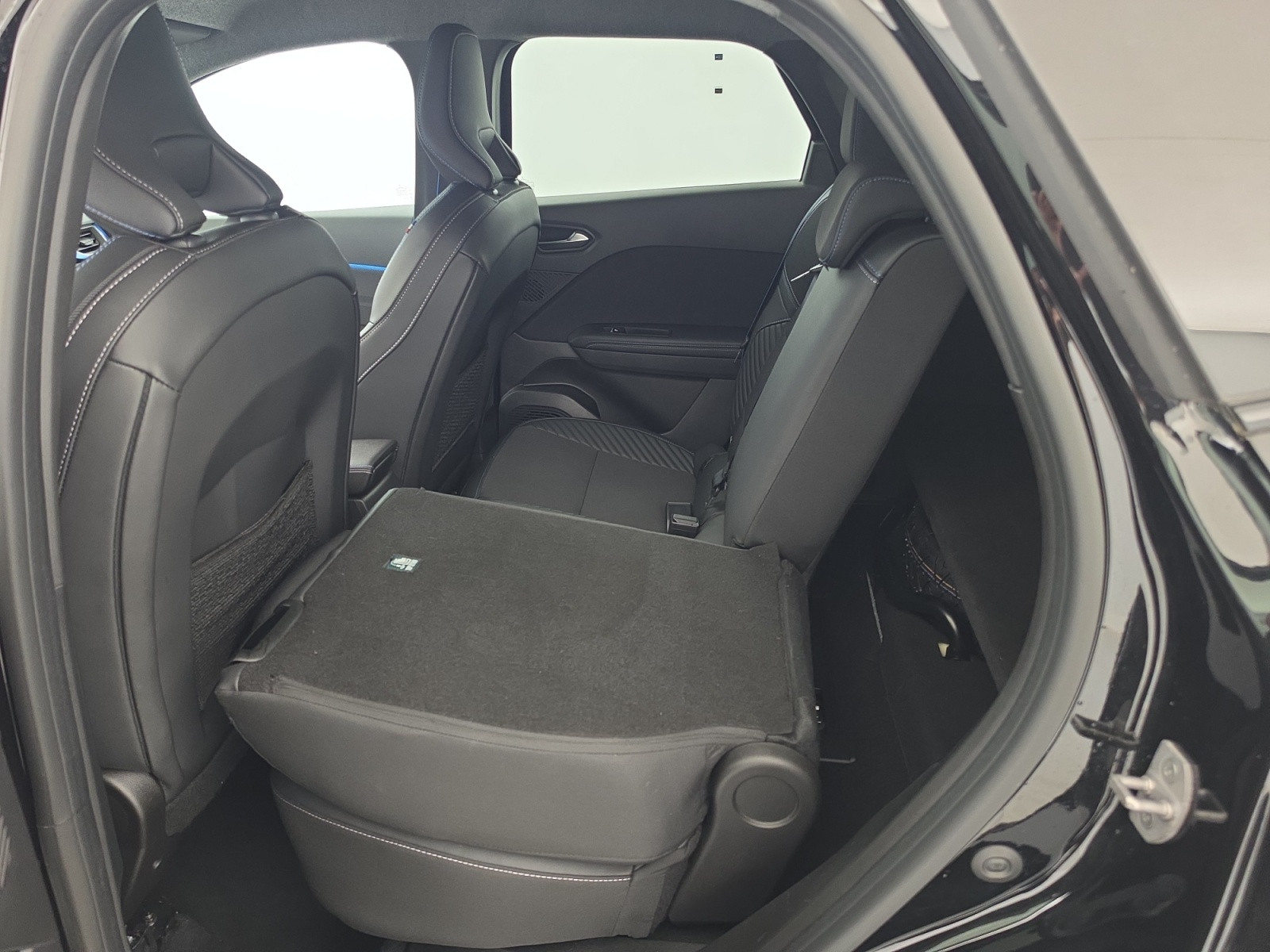 Vente en ligne Renault Symbioz  E-Tech full hybrid 145 au prix de 27 990 €