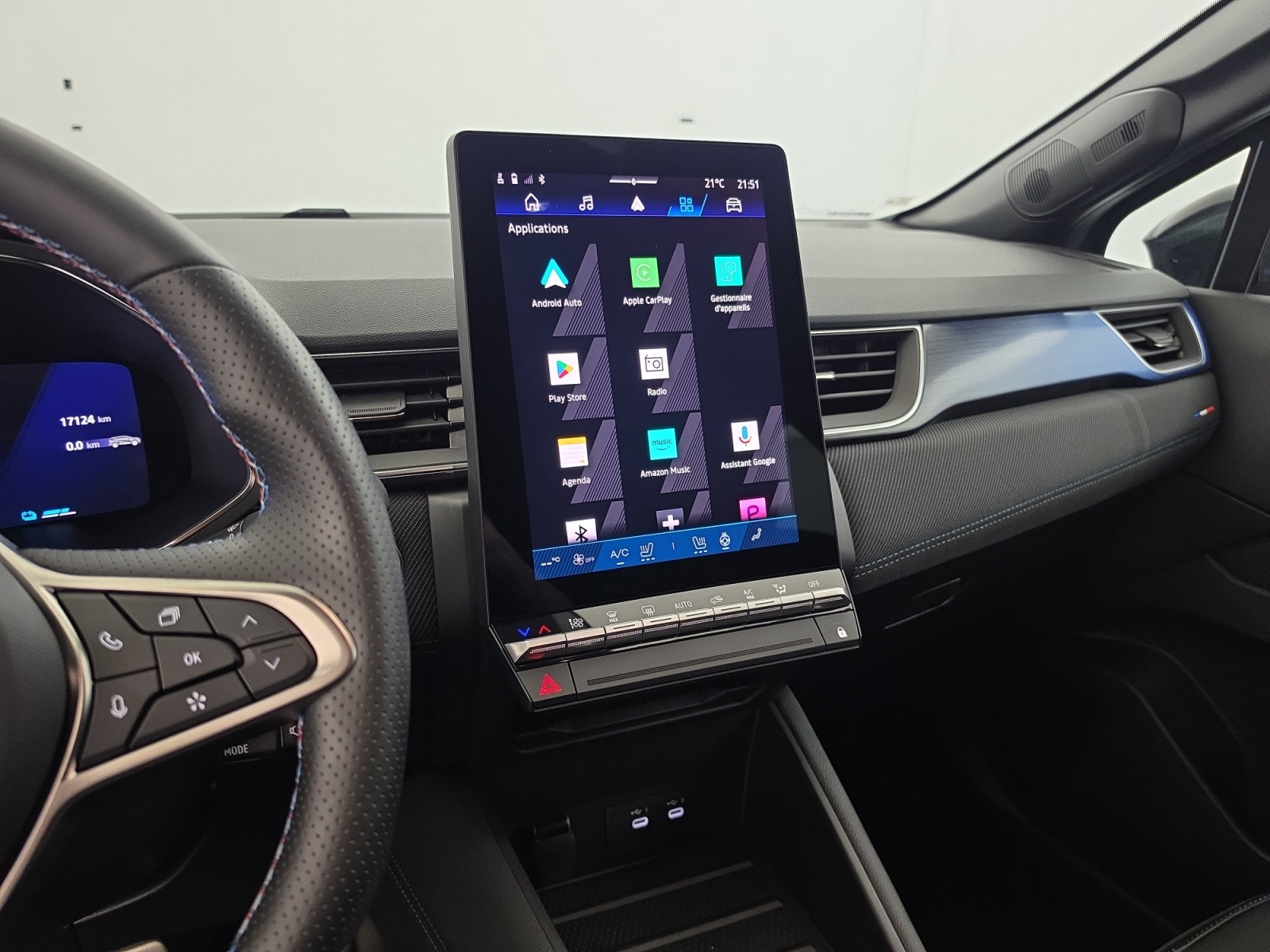 Vente en ligne Renault Symbioz  E-Tech full hybrid 145 au prix de 27 990 €