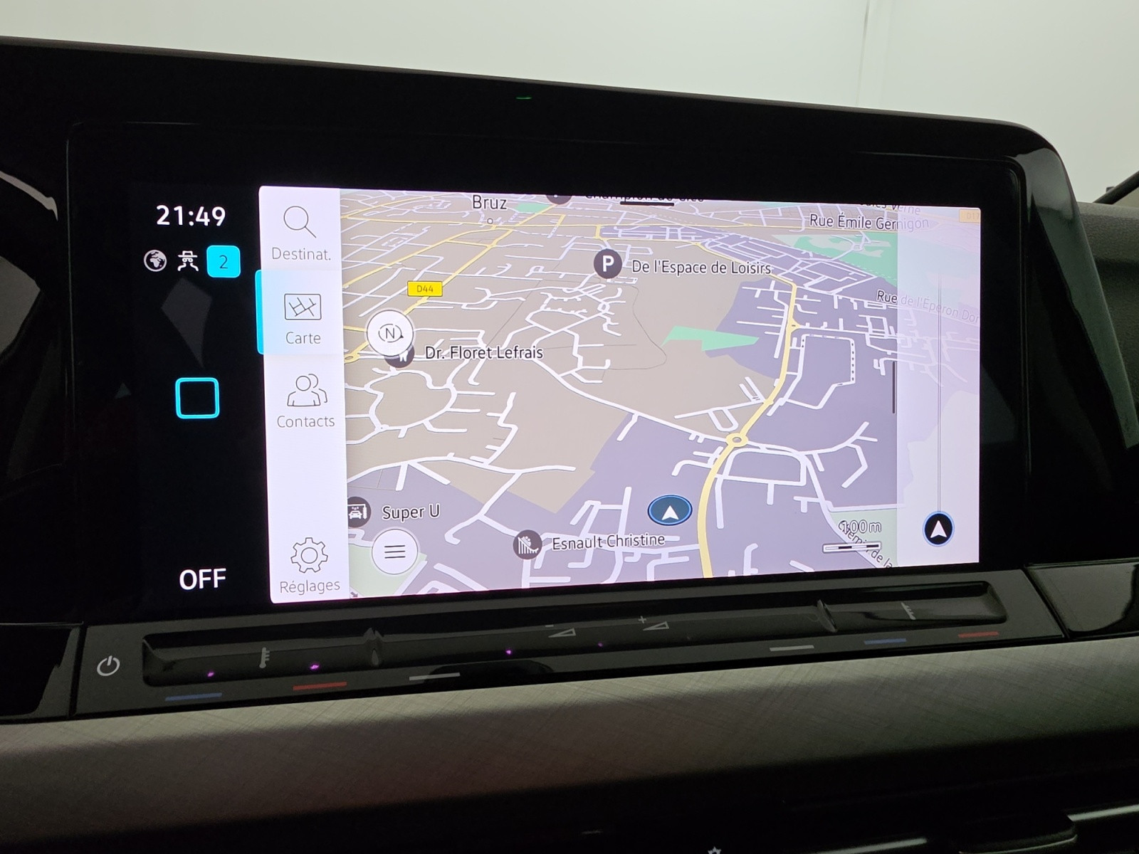 Vente en ligne Volkswagen Golf SW  1.5 eTSI OPF 130 DSG7 au prix de 23 900 €