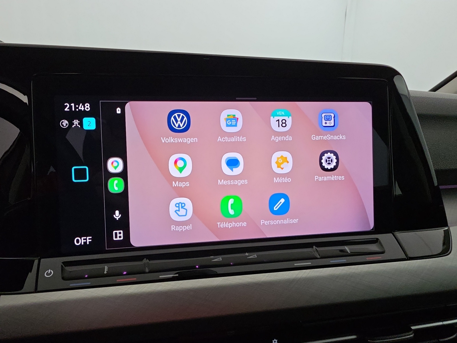 Vente en ligne Volkswagen Golf SW  1.5 eTSI OPF 130 DSG7 au prix de 23 900 €