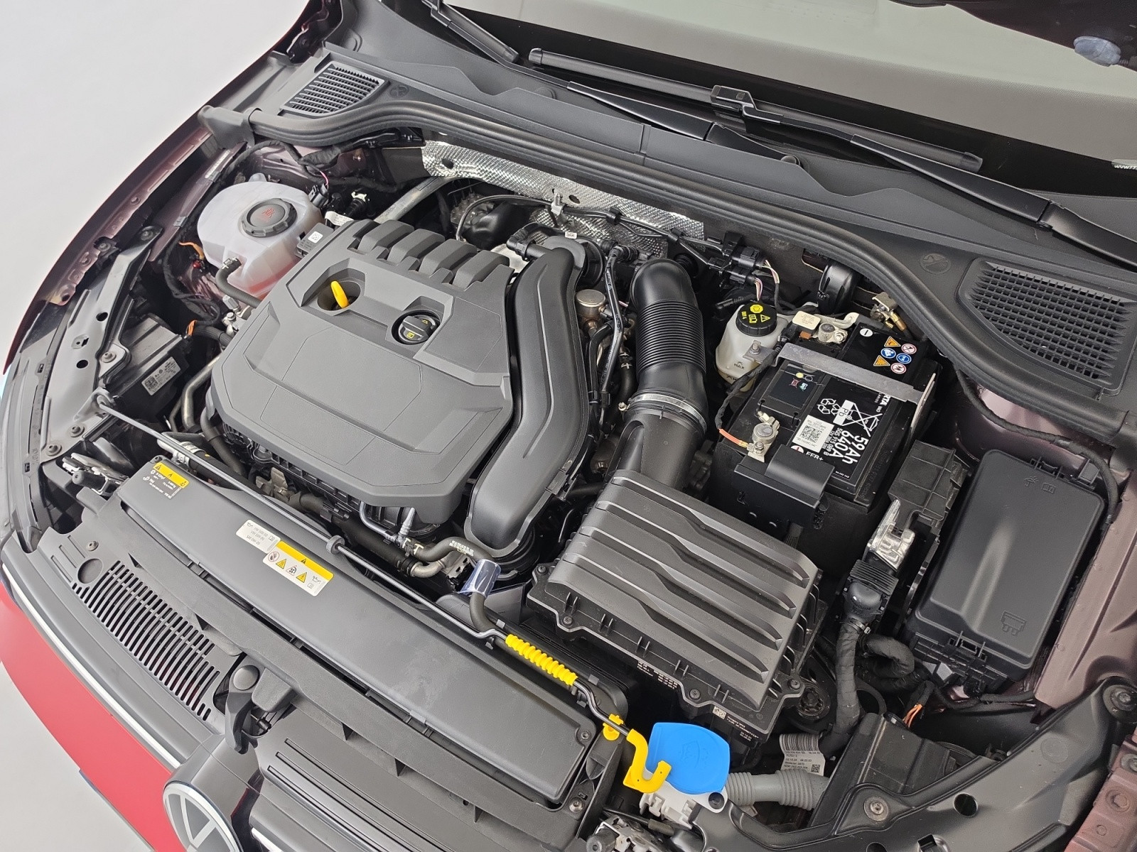 Vente en ligne Volkswagen Golf SW  1.5 eTSI OPF 130 DSG7 au prix de 23 900 €