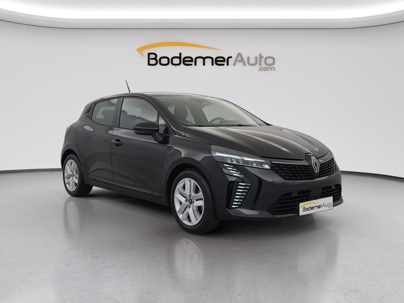 Vente en ligne Renault Clio 5 Clio E-Tech full hybrid 145 ch GSR2 au prix de 19 490 €