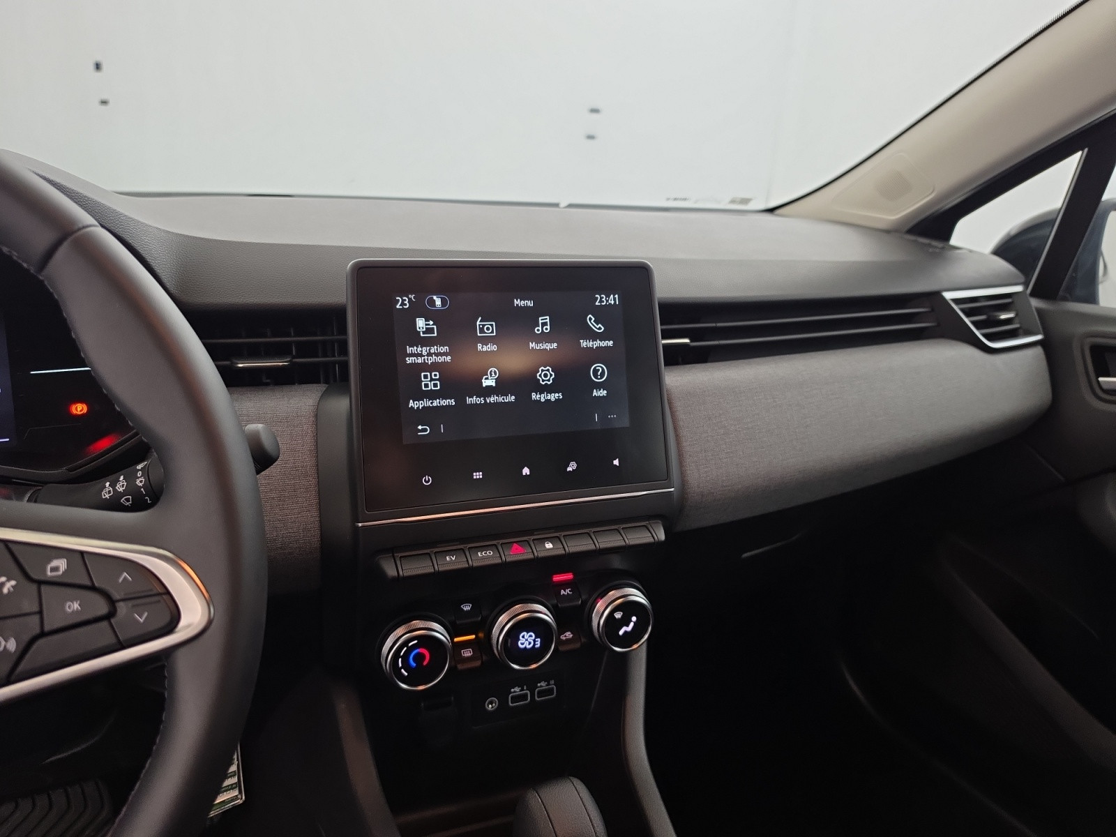 Vente en ligne Renault Clio 5 Clio E-Tech full hybrid 145 ch GSR2 au prix de 19 490 €