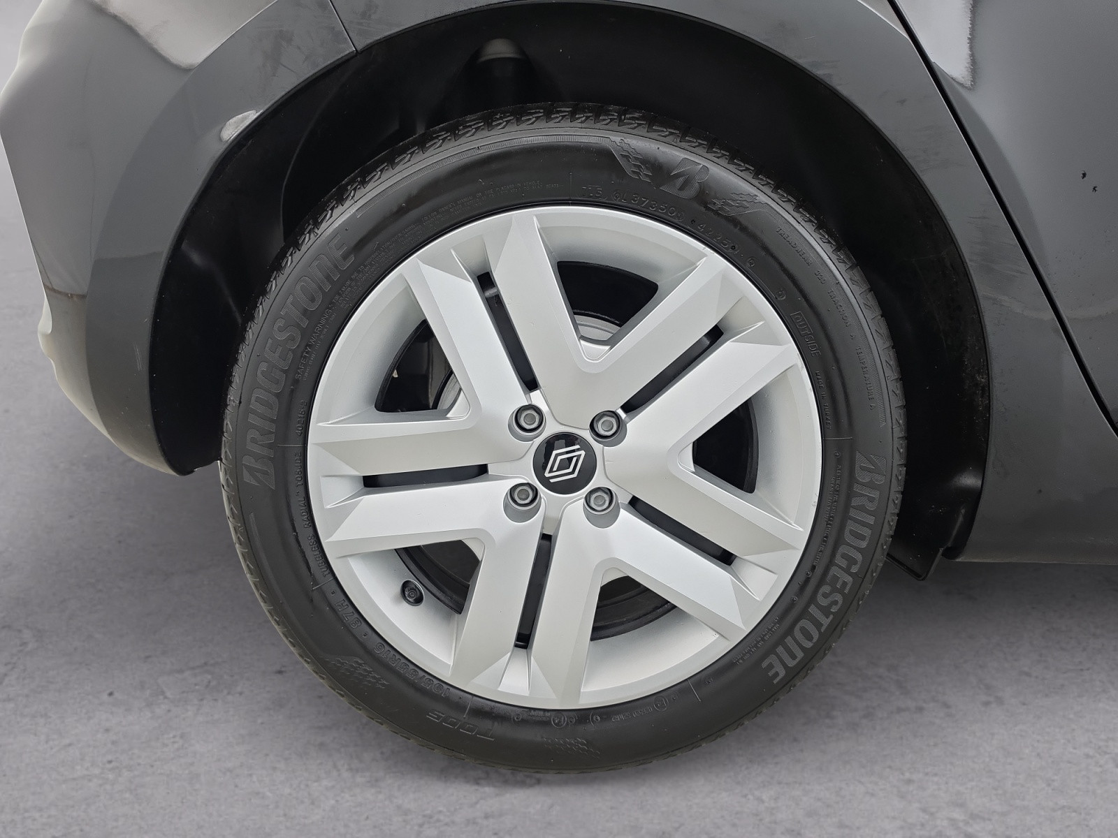 Vente en ligne Renault Clio 5 Clio E-Tech full hybrid 145 ch GSR2 au prix de 19 490 €