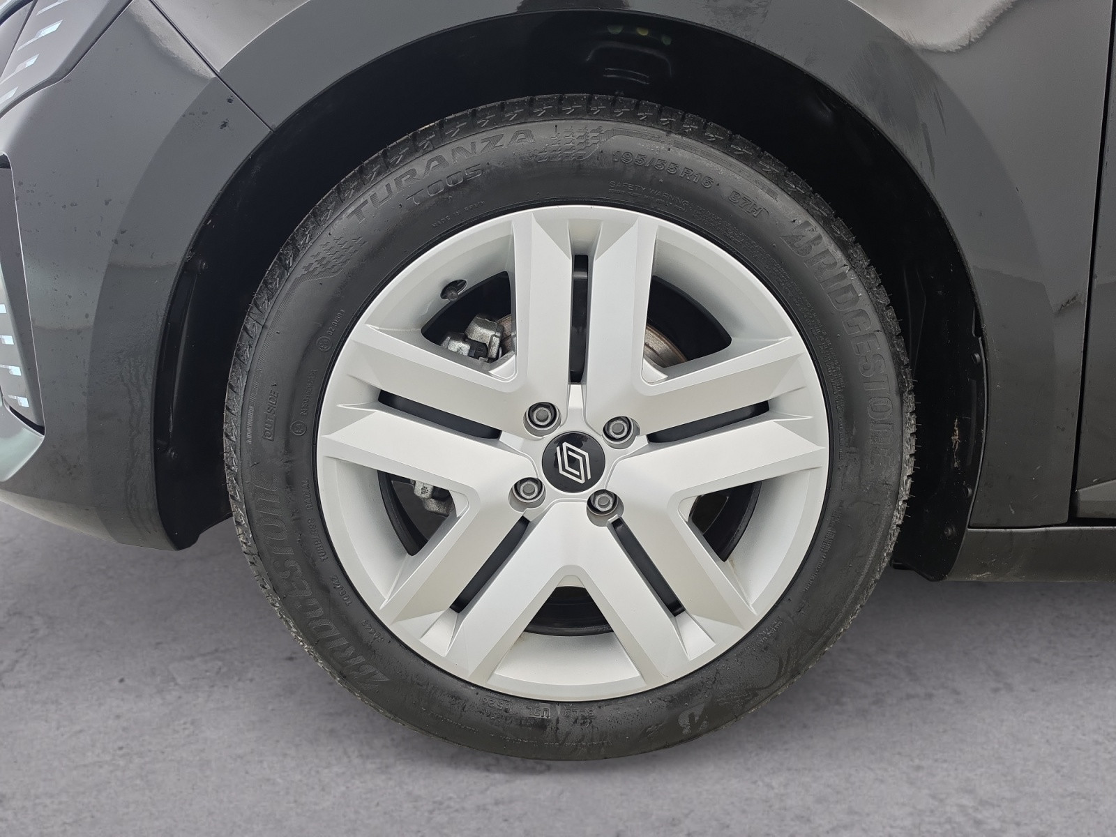 Vente en ligne Renault Clio 5 Clio E-Tech full hybrid 145 ch GSR2 au prix de 19 450 €