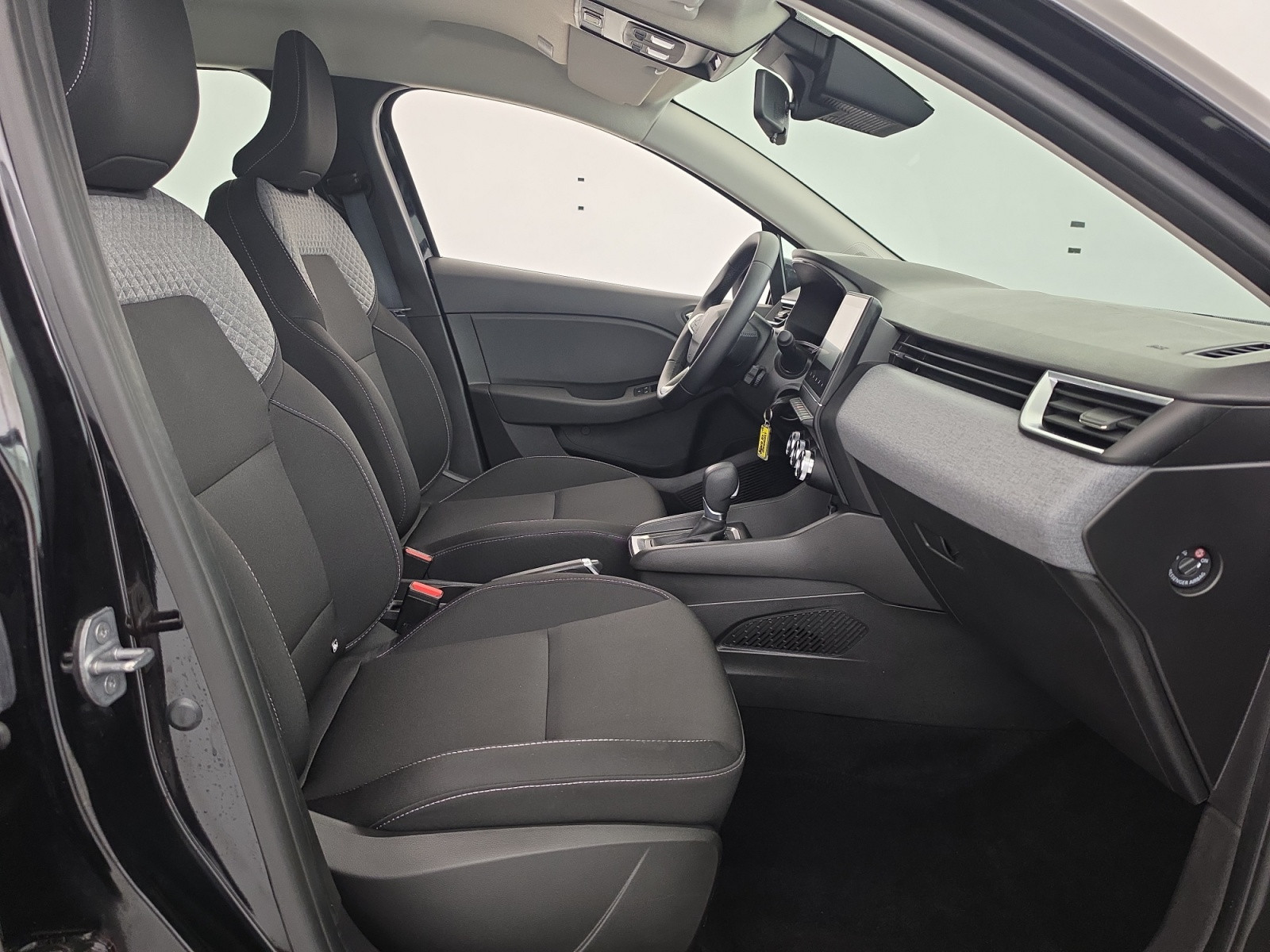 Vente en ligne Renault Clio 5 Clio E-Tech full hybrid 145 ch GSR2 au prix de 19 450 €