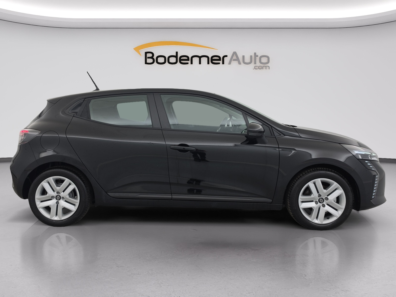 Vente en ligne Renault Clio 5 Clio E-Tech full hybrid 145 ch GSR2 au prix de 19 450 €