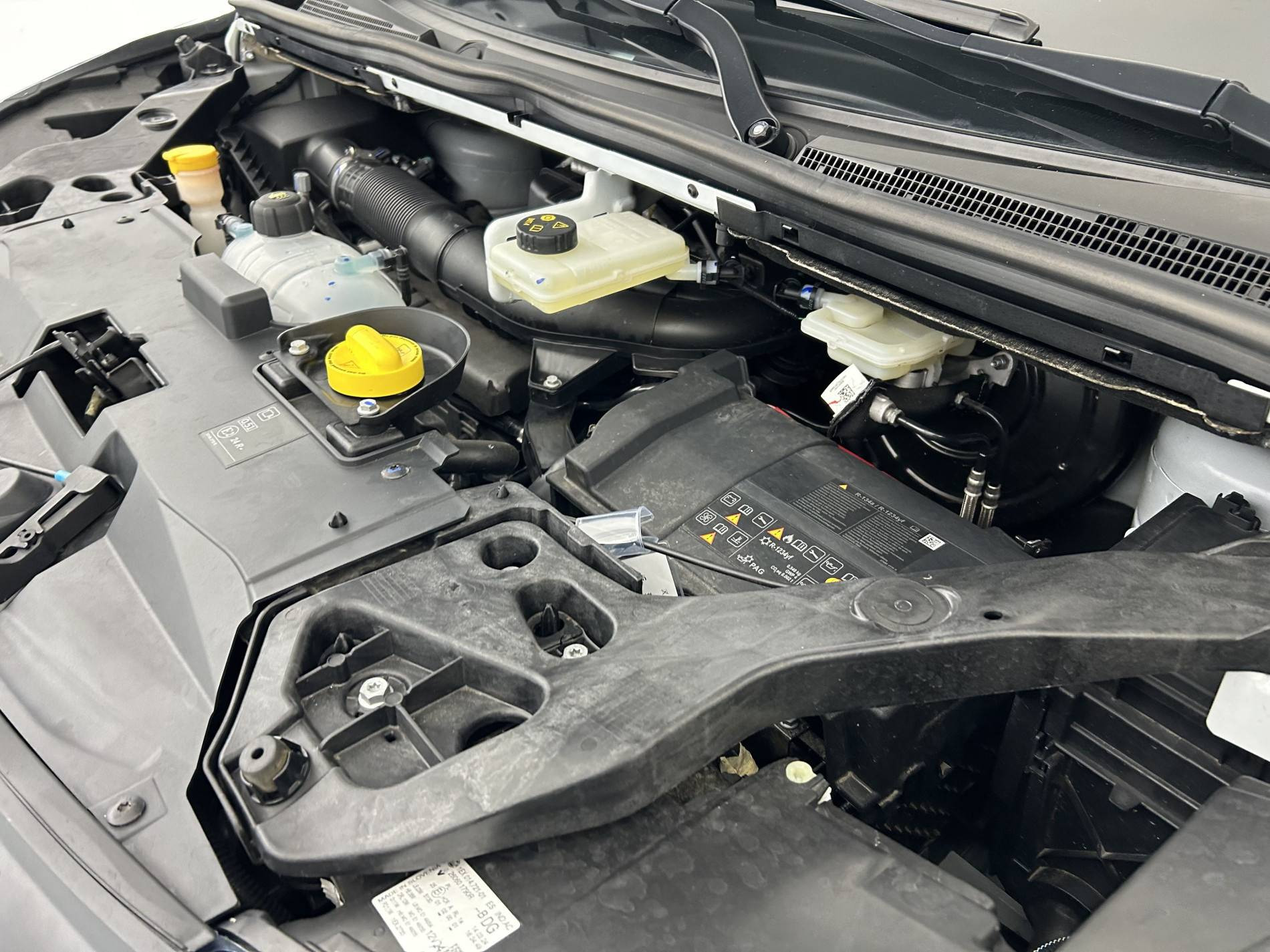 Vente en ligne Renault Trafic 3 Fourgon TRAFIC FG BLUE DCI 130 L1H1 3T GSR2 au prix de 20 990 €