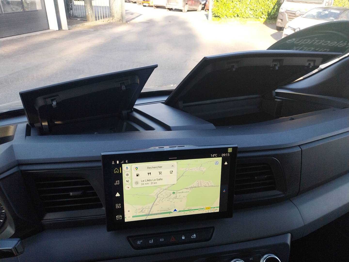Vente en ligne Renault Master Fourgon MASTER FG BLUE DCI 170 L2H2 3T5 TR AUTO au prix de 46 400 €