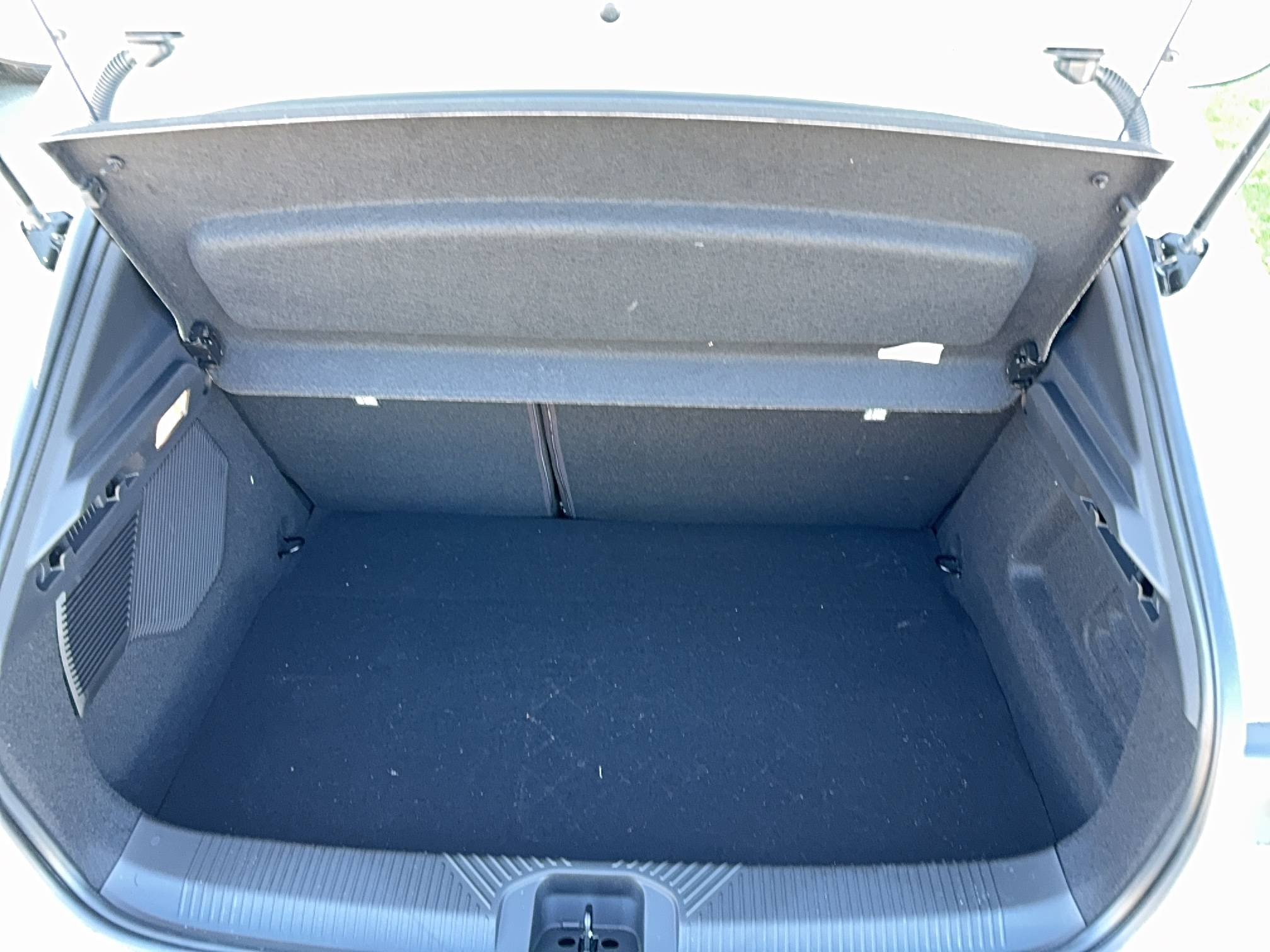Vente en ligne Renault Clio 6 Clio E-Tech full hybrid 160 ch au prix de 29 300 €