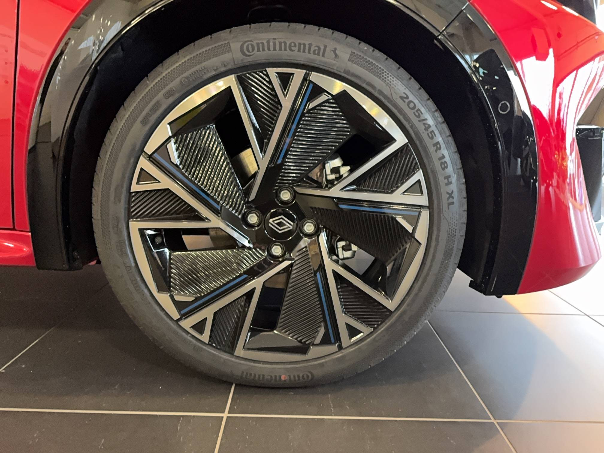 Vente en ligne Renault Clio 6 Clio E-Tech full hybrid 160 ch au prix de 28 290 €