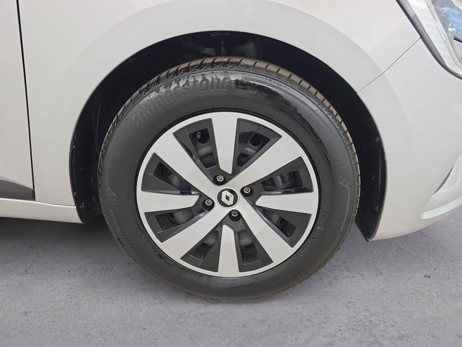 Vente en ligne Renault Clio 5 Clio TCe 90 au prix de 13 990 €