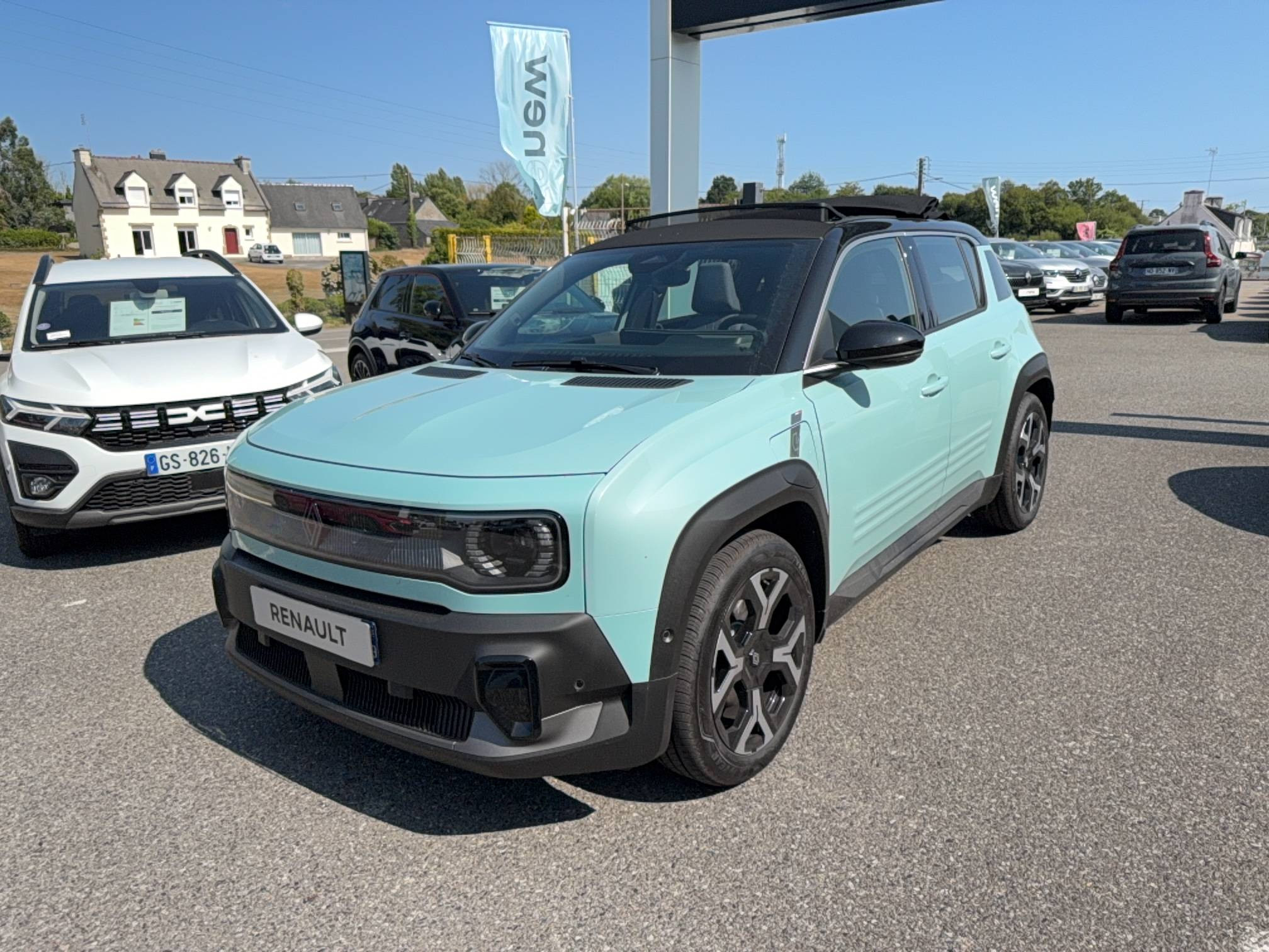 Renault R4 E-Tech  150 ch autonomie confort occasion de 2026 en vente à Concarneau