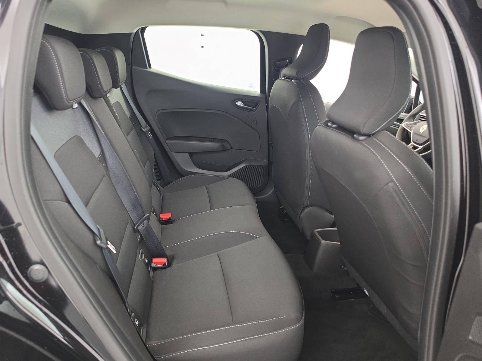 Vente en ligne Renault Clio 5 Clio E-Tech full hybrid 145 ch GSR2 au prix de 18 990 €