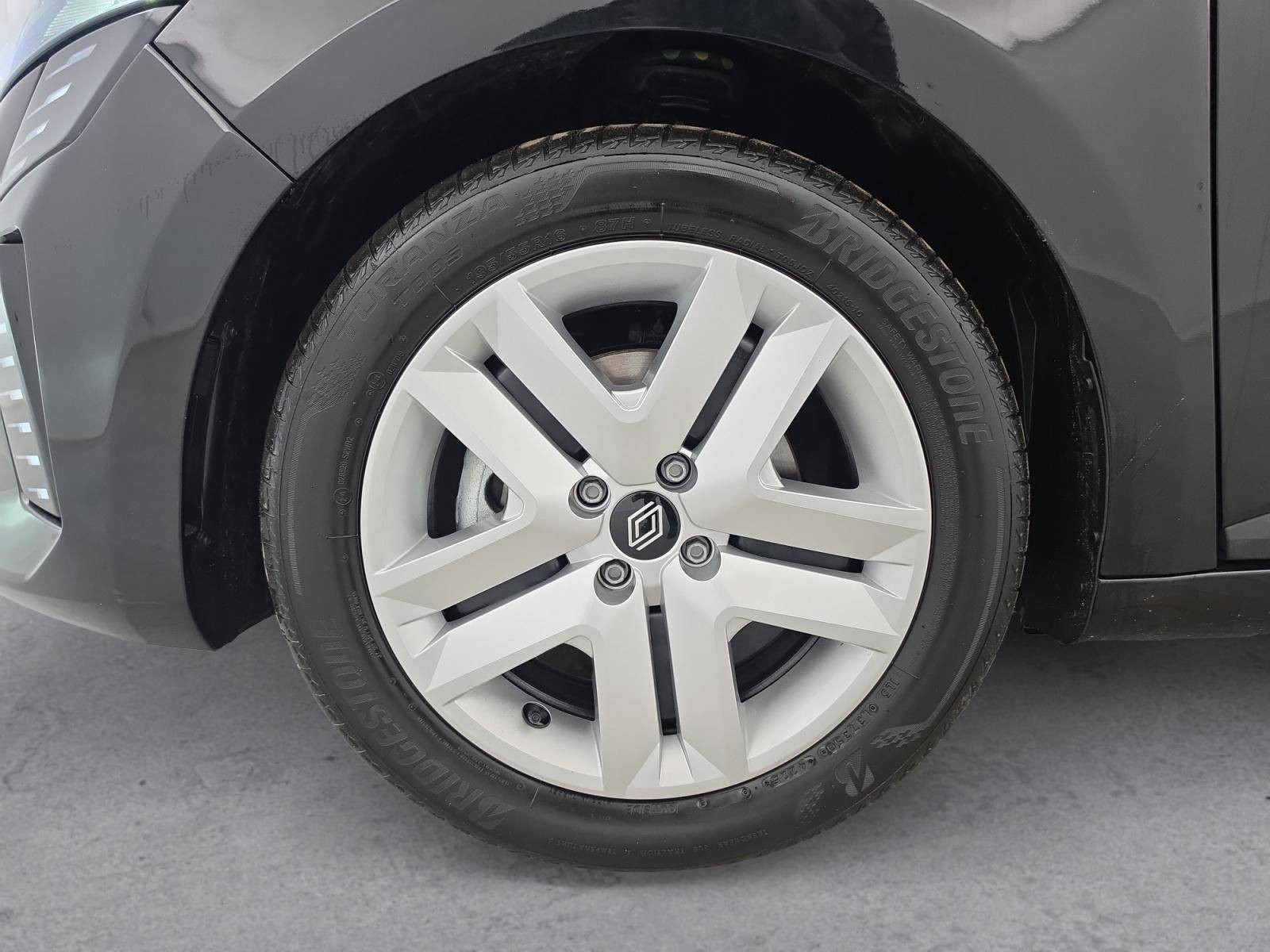 Vente en ligne Renault Clio 5 Clio E-Tech full hybrid 145 ch GSR2 au prix de 18 990 €