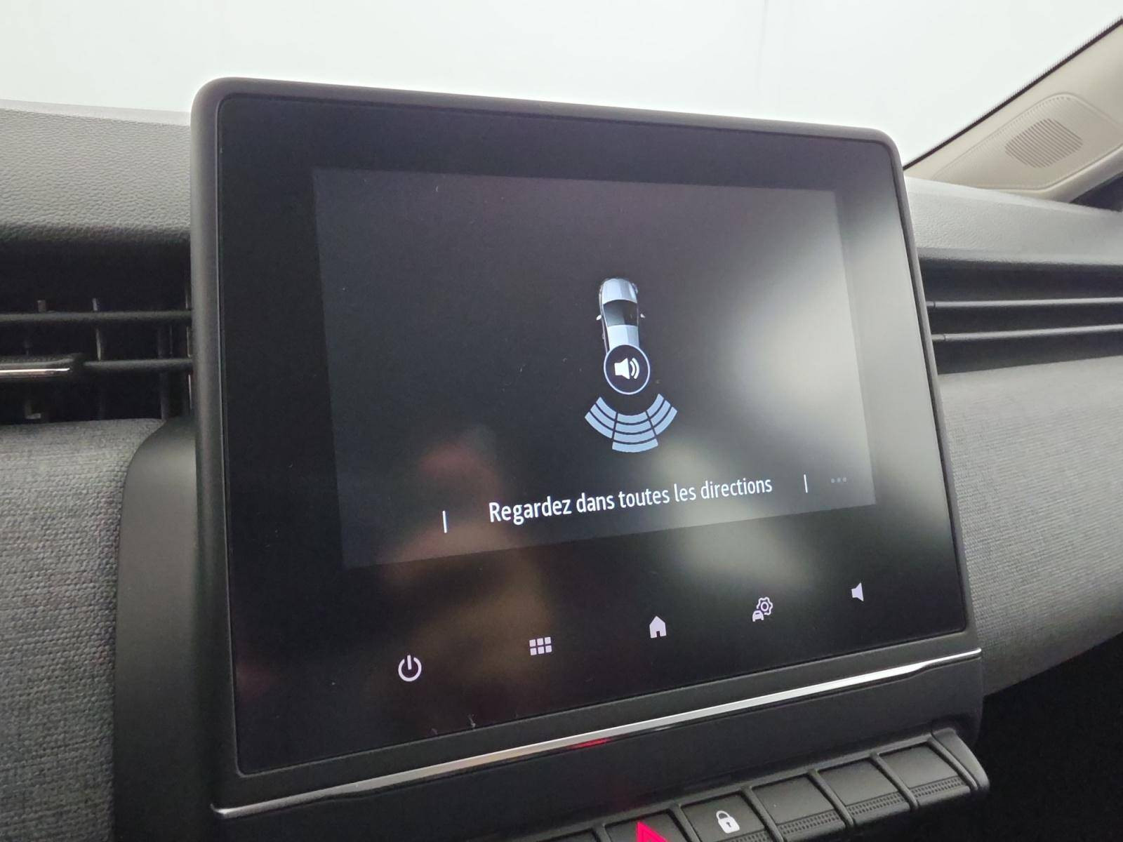 Vente en ligne Renault Clio 5 Clio E-Tech full hybrid 145 ch GSR2 au prix de 18 990 €