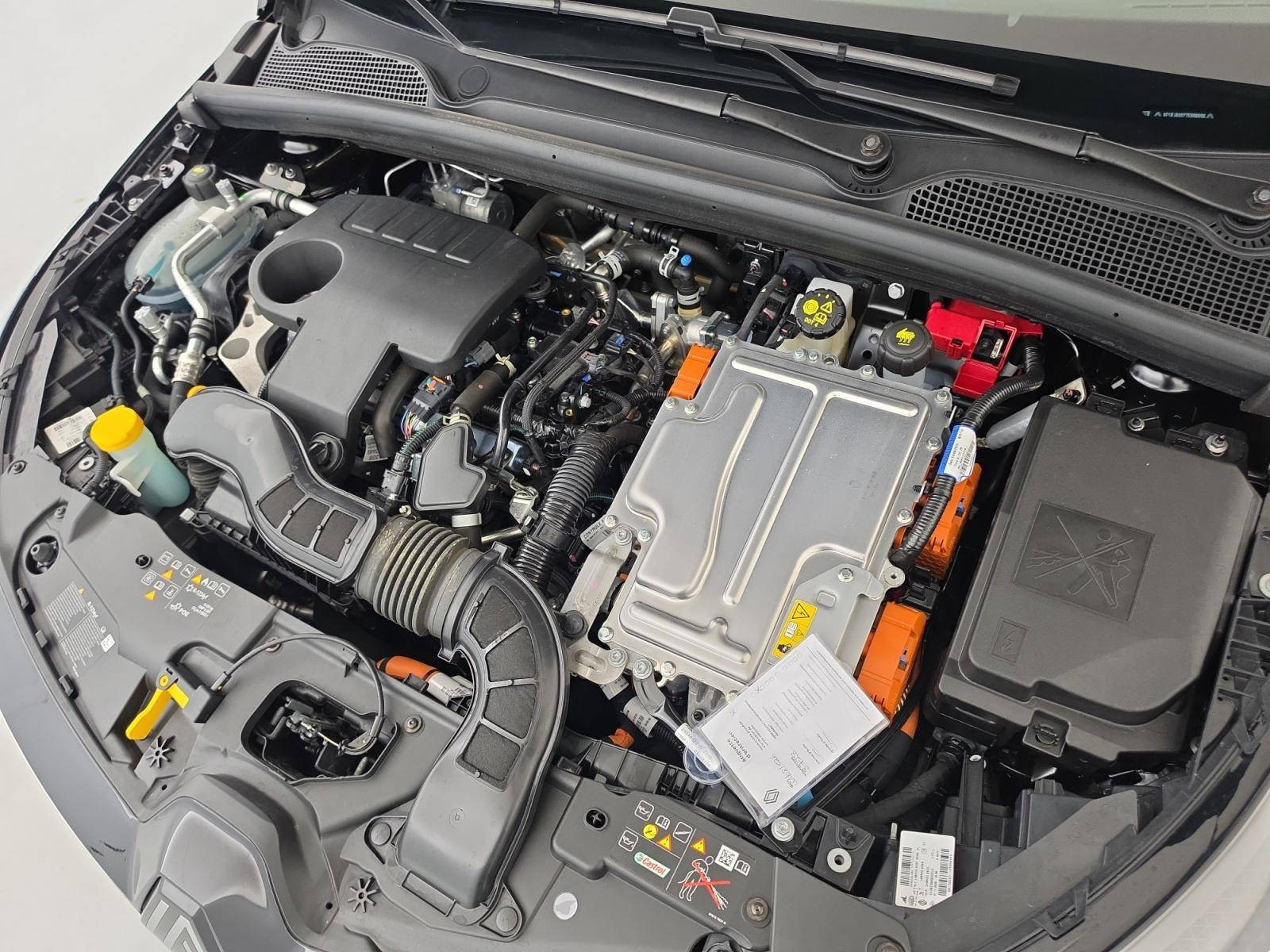 Vente en ligne Renault Clio 5 Clio E-Tech full hybrid 145 ch GSR2 au prix de 18 990 €
