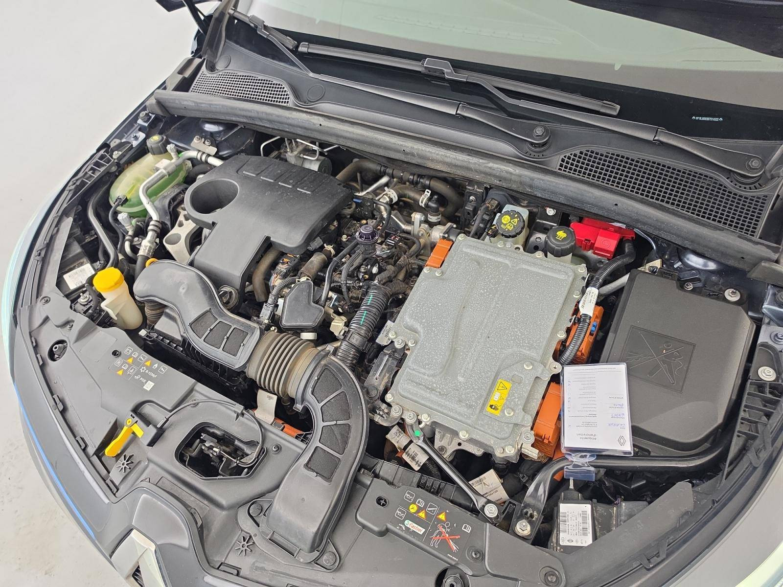 Vente en ligne Renault Clio 5 Clio E-Tech 140 - 21 au prix de 15 840 €