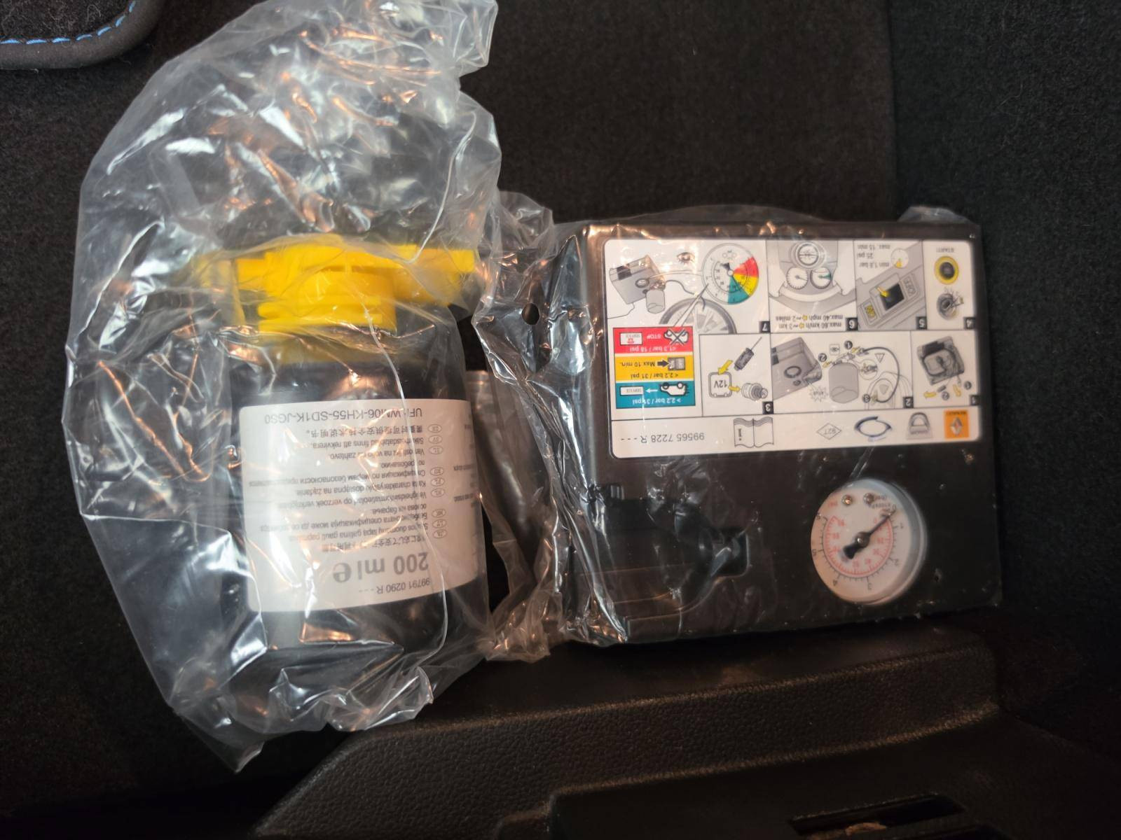 Vente en ligne Renault Clio 5 Clio E-Tech 140 - 21 au prix de 15 840 €
