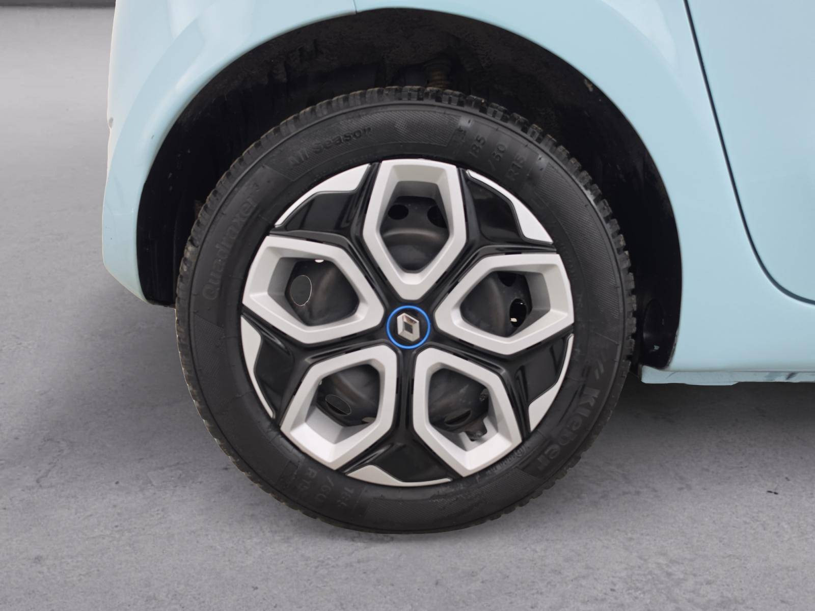 Vente en ligne Renault Twingo Electrique Twingo III E-Tech au prix de 11 990 €