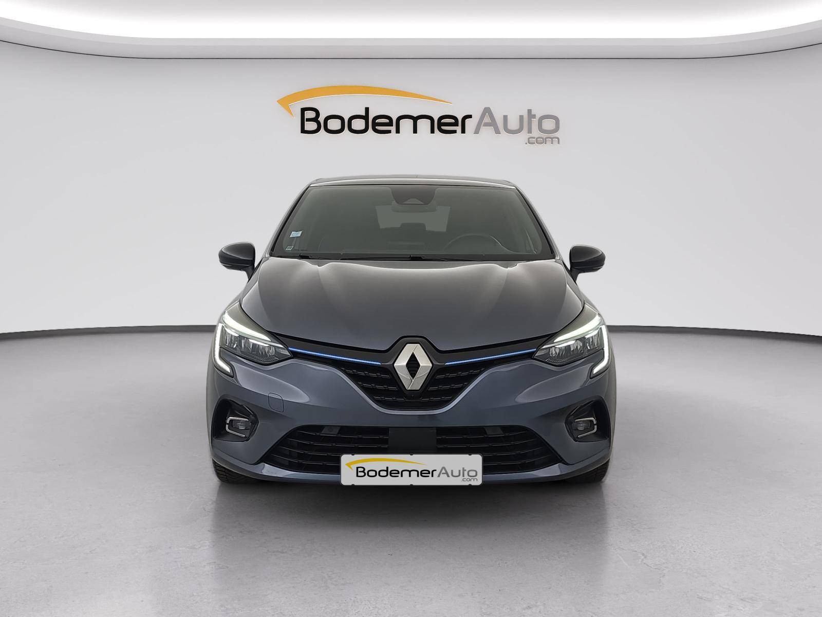 Vente en ligne Renault Clio 5 Clio E-Tech 140 - 21 au prix de 15 840 €