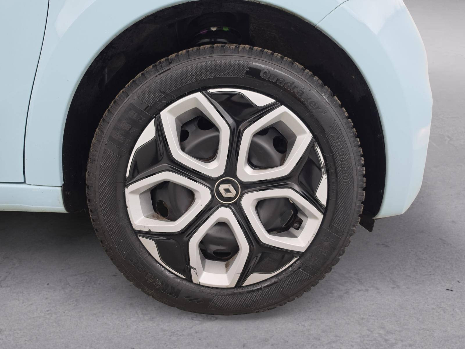 Vente en ligne Renault Twingo Electrique Twingo III E-Tech au prix de 11 990 €