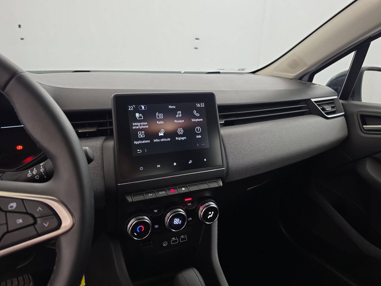 Vente en ligne Renault Clio 5 Clio E-Tech full hybrid 145 ch GSR2 au prix de 18 990 €