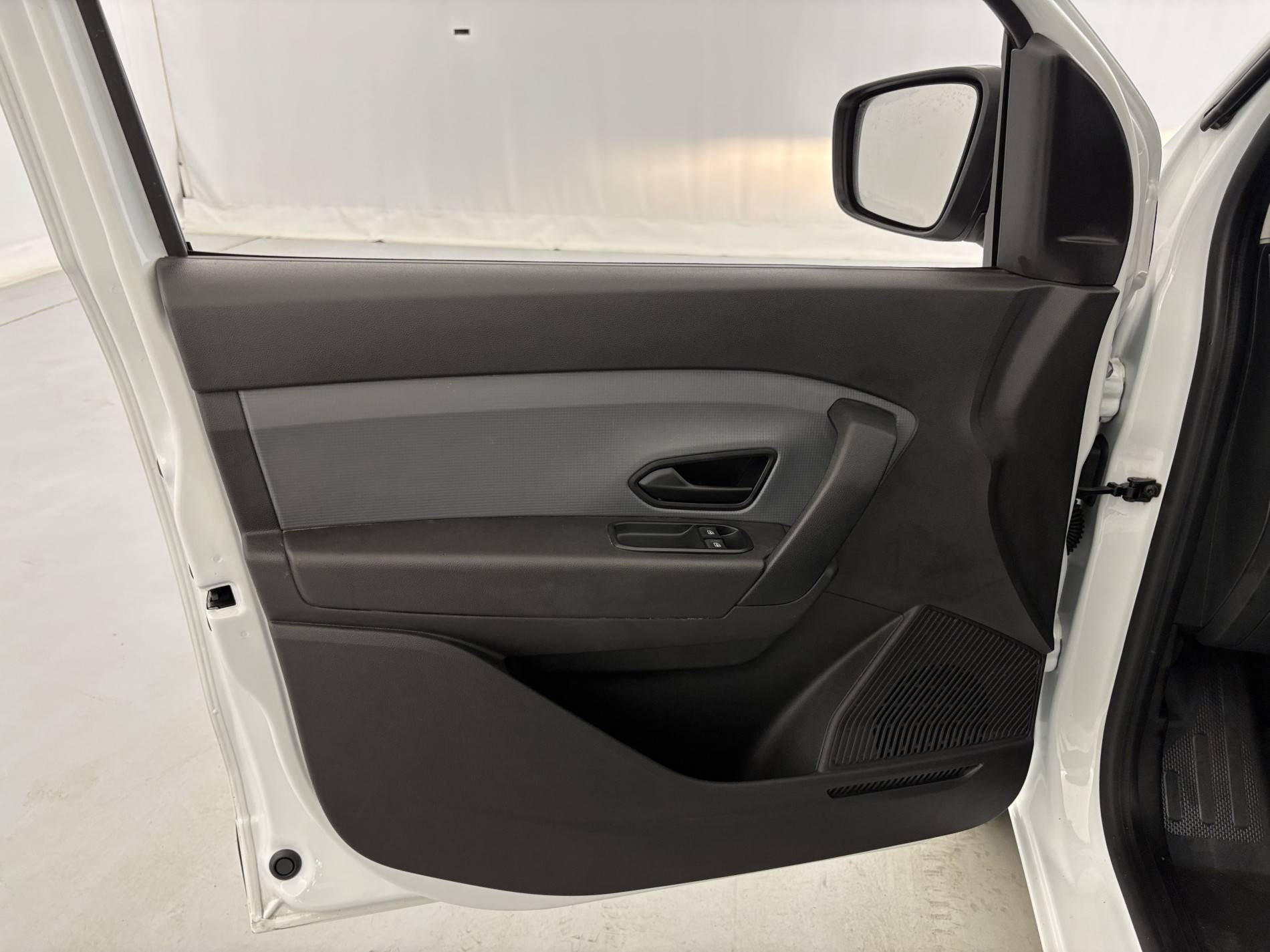 Vente en ligne Renault Express Van  BLUE DCI 95 - 22 au prix de 15 990 €