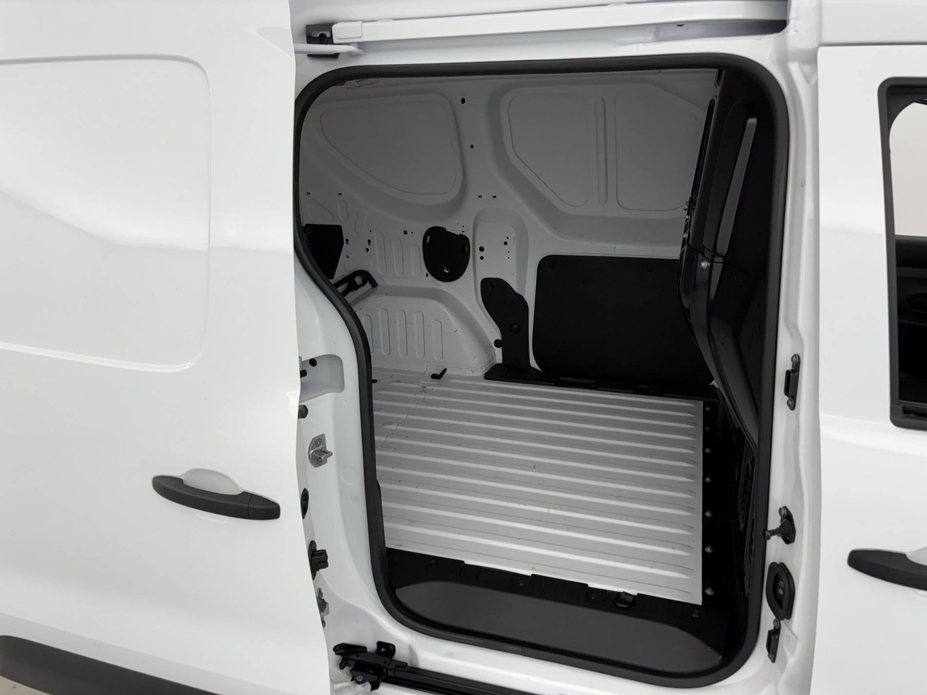 Vente en ligne Renault Express Van  BLUE DCI 95 - 22 au prix de 15 990 €