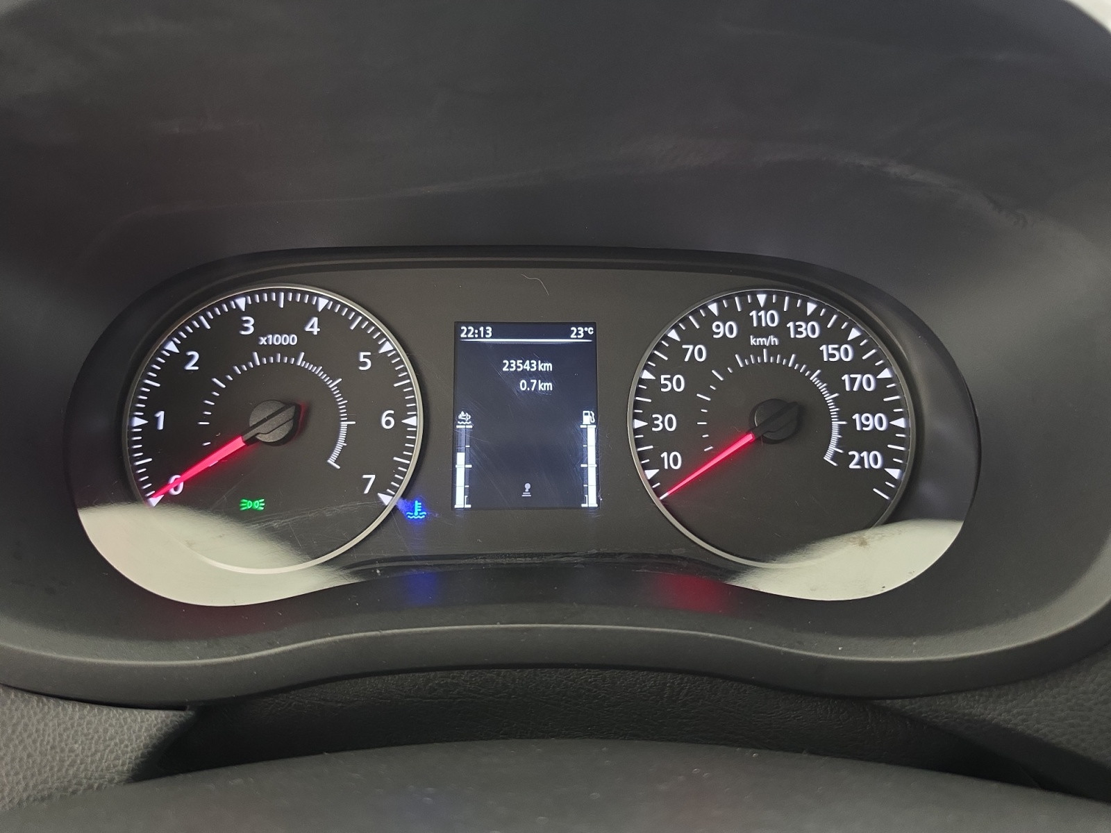Vente en ligne Renault Master 3 Châssis Cabine MASTER TRAC F3500 BLUE DCI 145 EURO VI GRAND VOLUME 20M au prix de 28 900 €