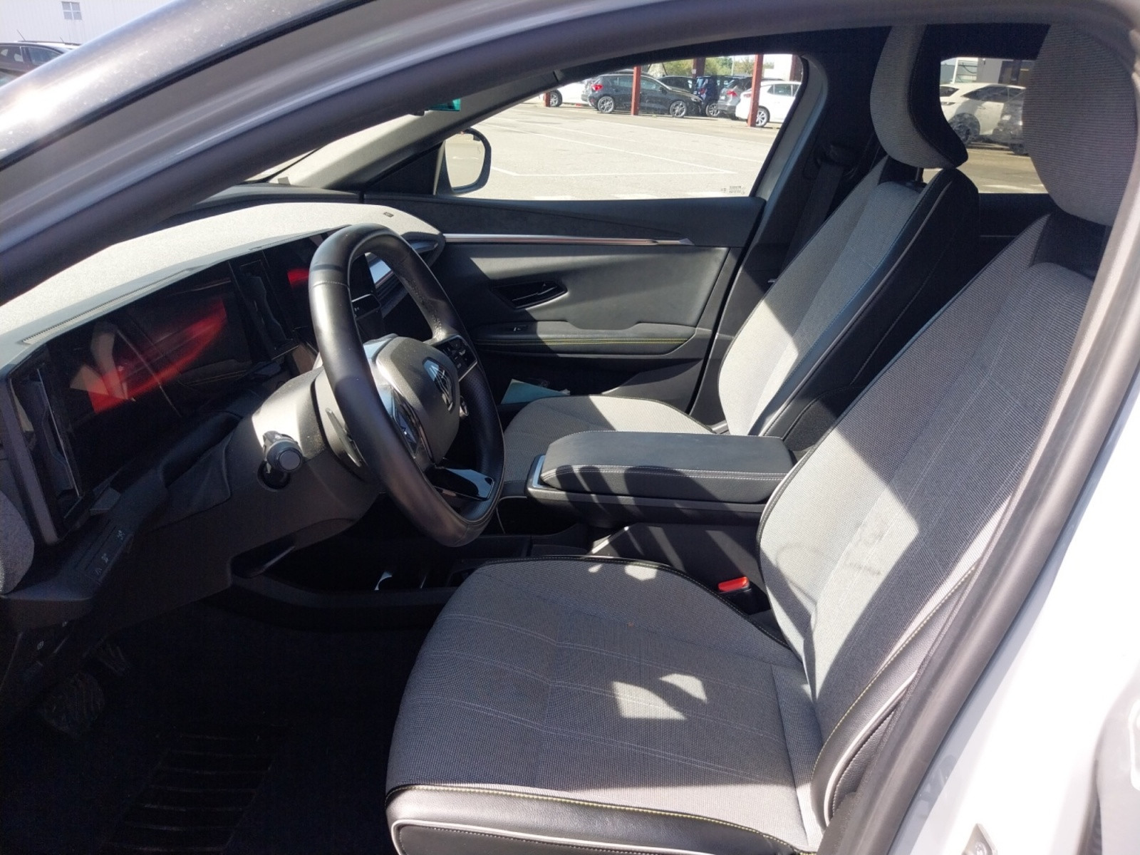 Vente en ligne Renault Megane E-Tech  EV60 220 ch optimum charge au prix de 29 500 €