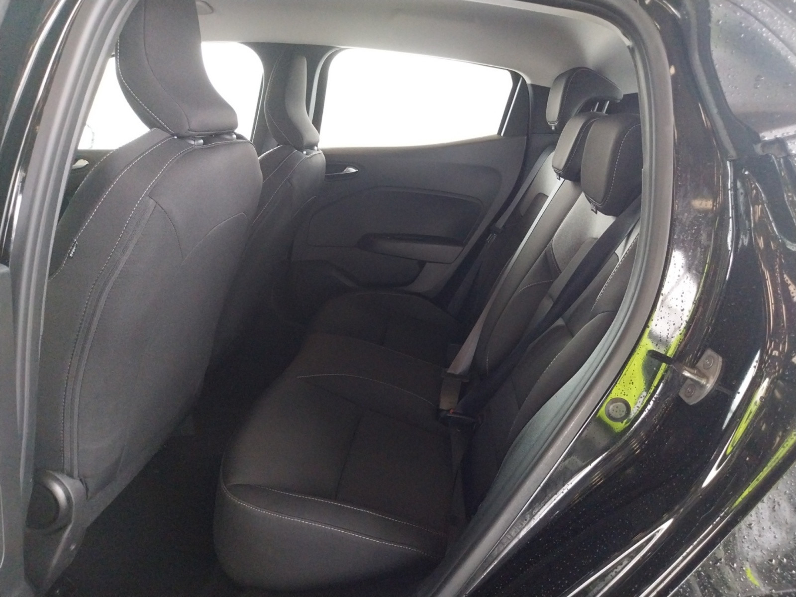 Vente en ligne Renault Clio 5 Clio E-Tech full hybrid 145 ch GSR2 au prix de 19 450 €