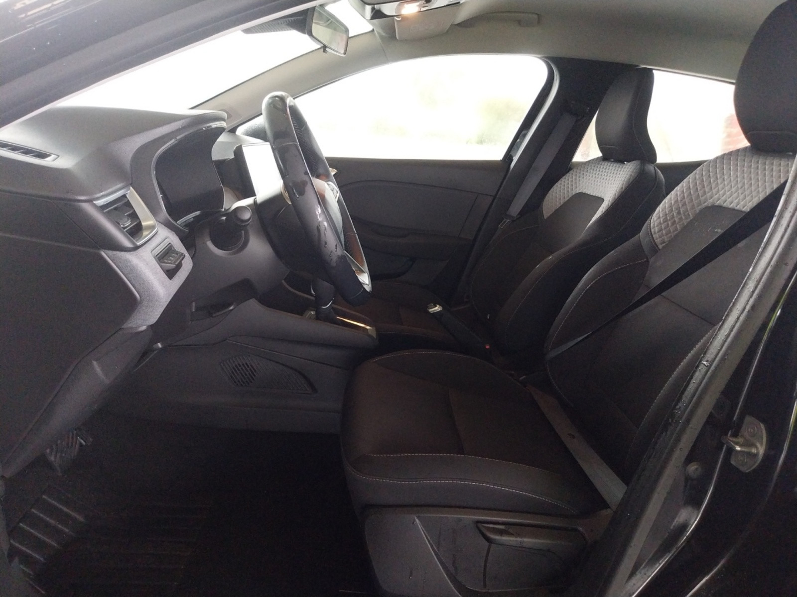 Vente en ligne Renault Clio 5 Clio E-Tech full hybrid 145 ch GSR2 au prix de 19 450 €