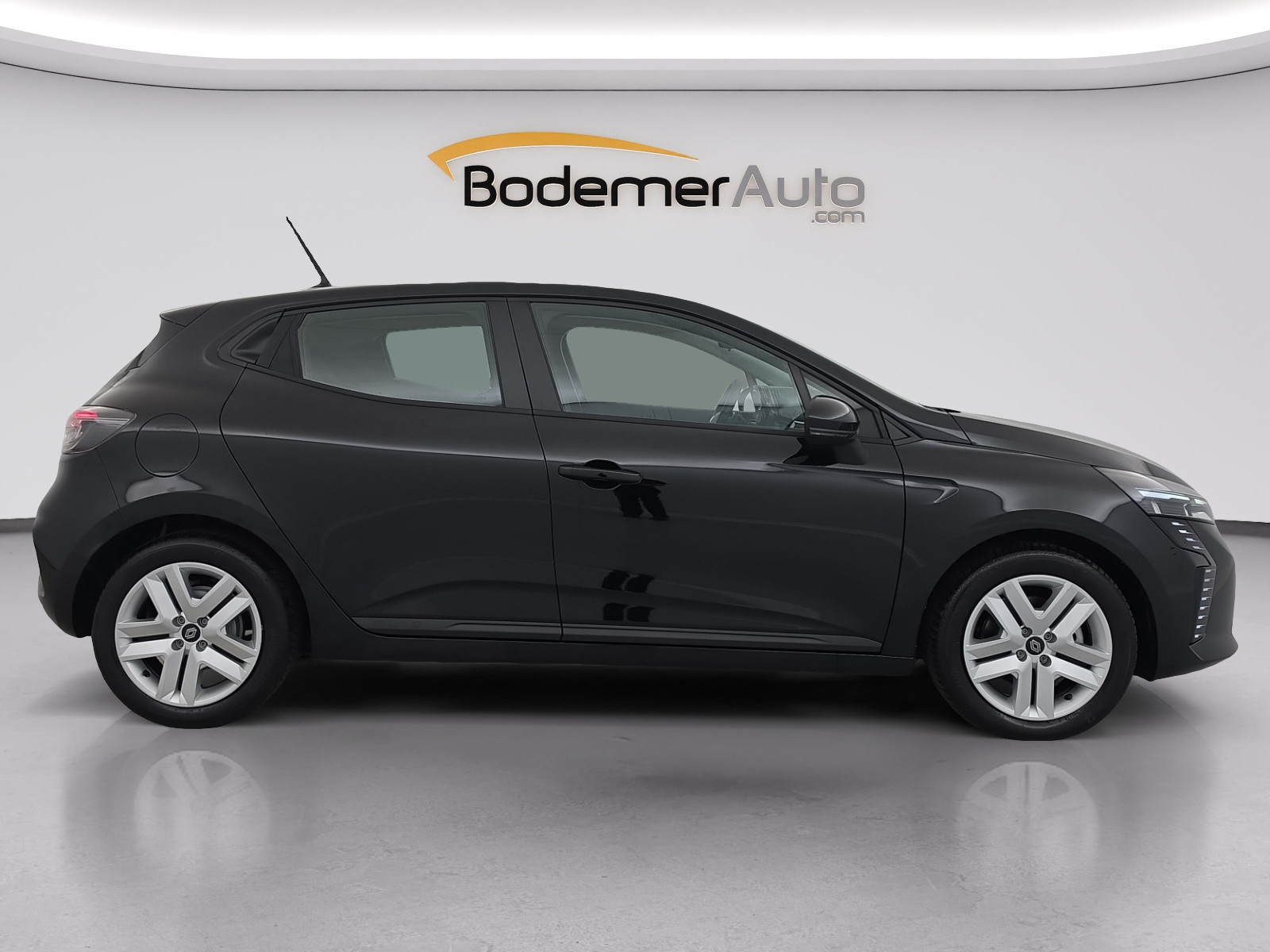 Vente en ligne Renault Clio 5 Clio E-Tech full hybrid 145 ch GSR2 au prix de 19 490 €