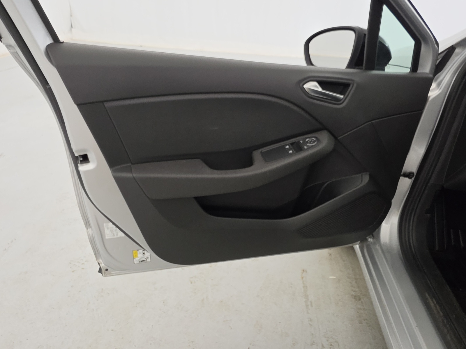 Vente en ligne Renault Clio 5 Clio TCe 90 au prix de 14 400 €