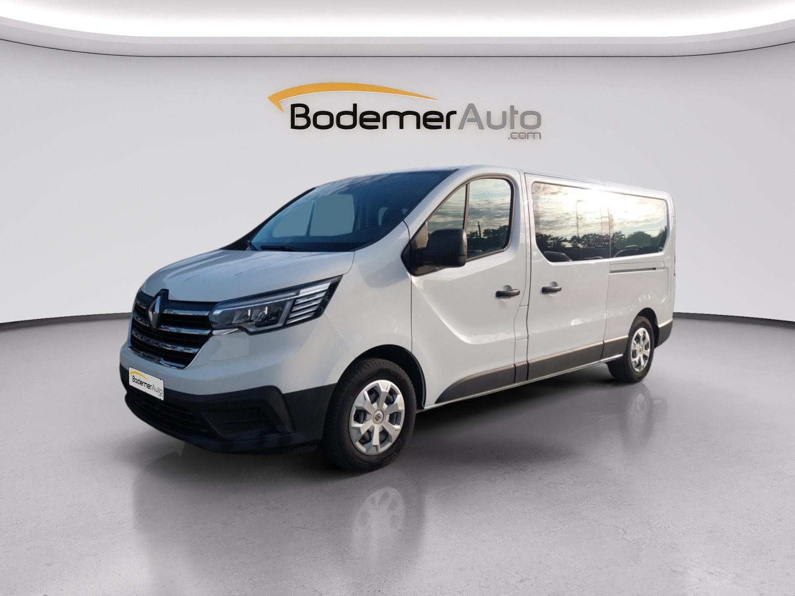 Renault Trafic  combi L2 dCi 150 Energy S&S occasion de 2023 en vente à Quimper