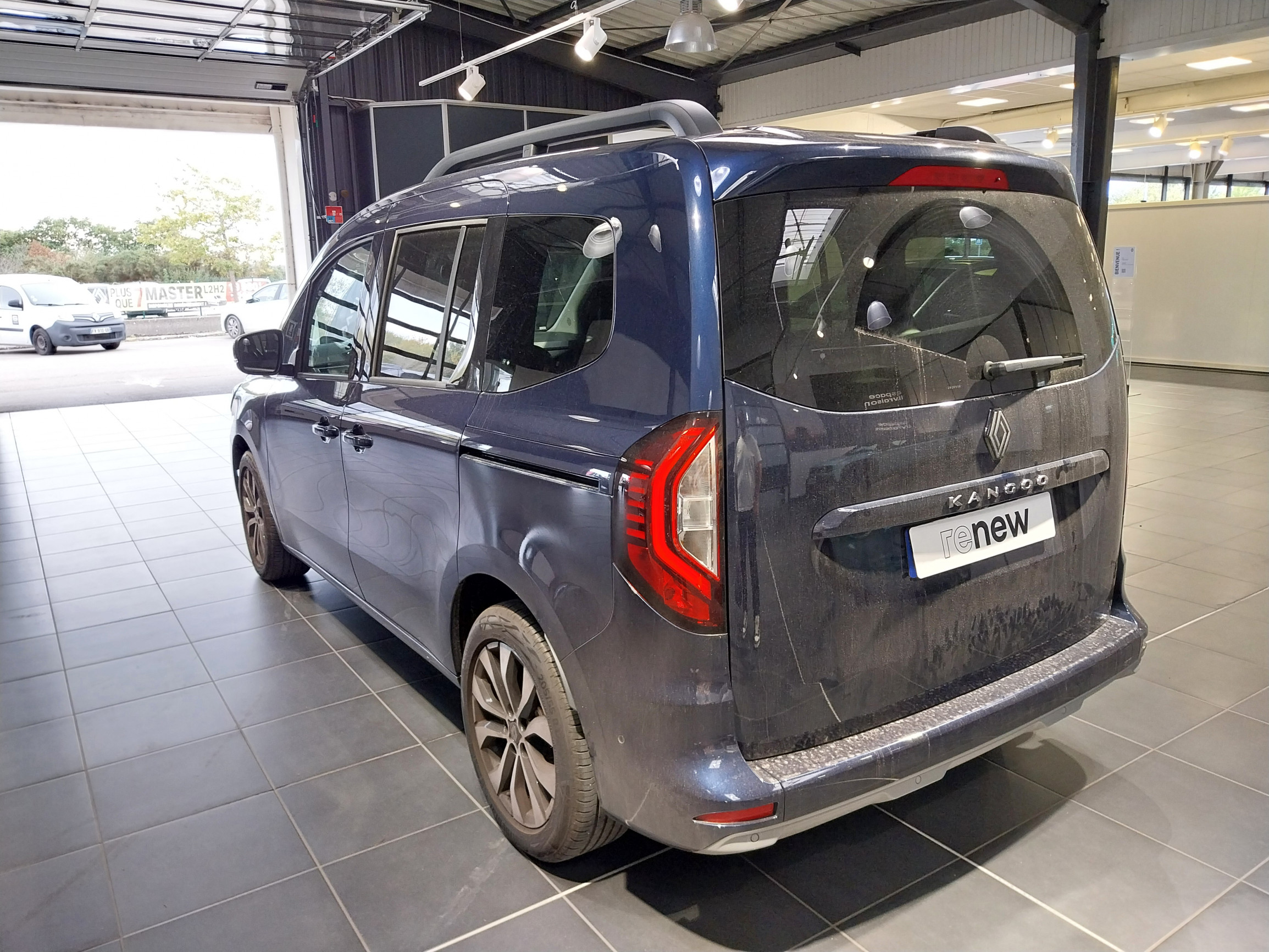 Vente en ligne Renault Kangoo  Blue dCi 115 auto au prix de 34 990 €