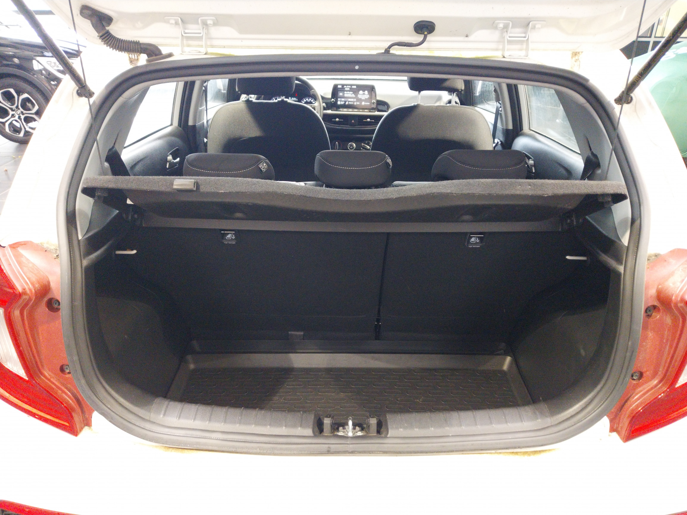 Vente en ligne Kia Picanto  1.2 DPi 84ch BVMA5 au prix de 14 990 €