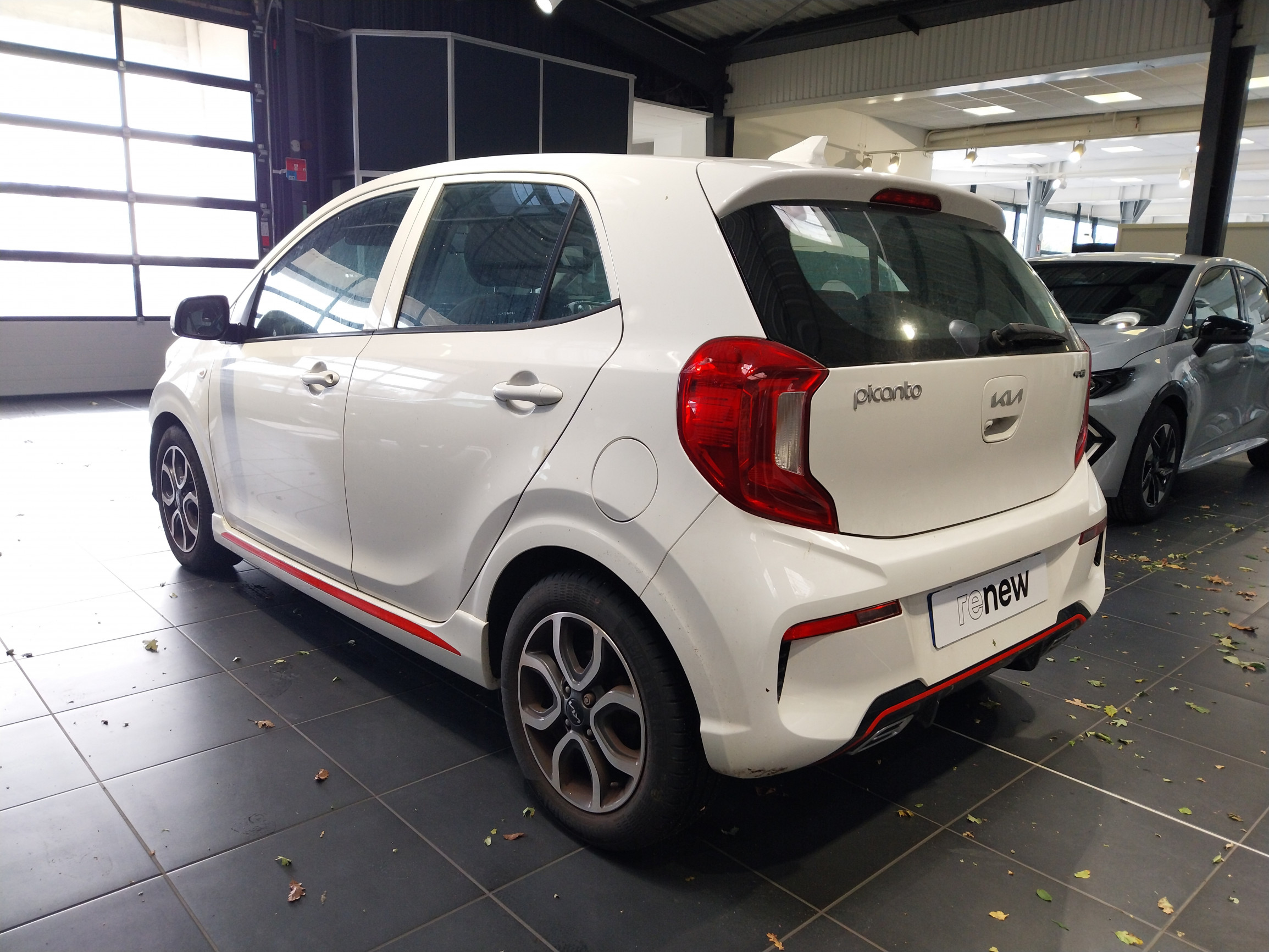 Vente en ligne Kia Picanto  1.2 DPi 84ch BVMA5 au prix de 14 990 €