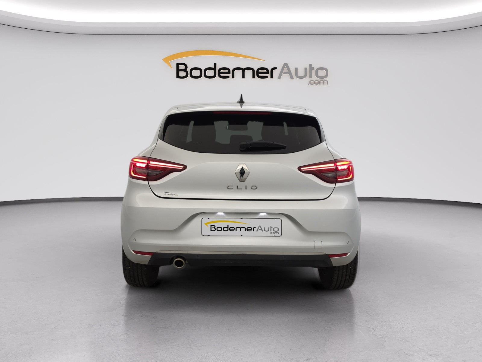 Vente en ligne Renault Clio 5 Clio TCe 90 au prix de 14 990 €