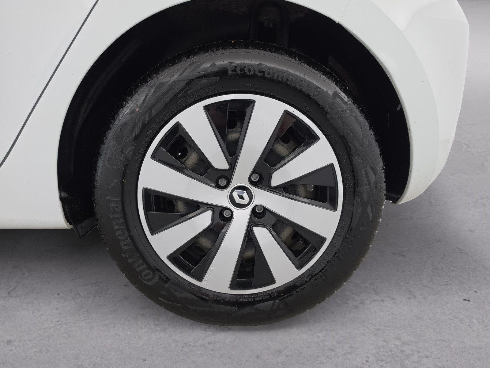 Vente en ligne Renault Clio 5 Clio TCe 90 au prix de 13 990 €